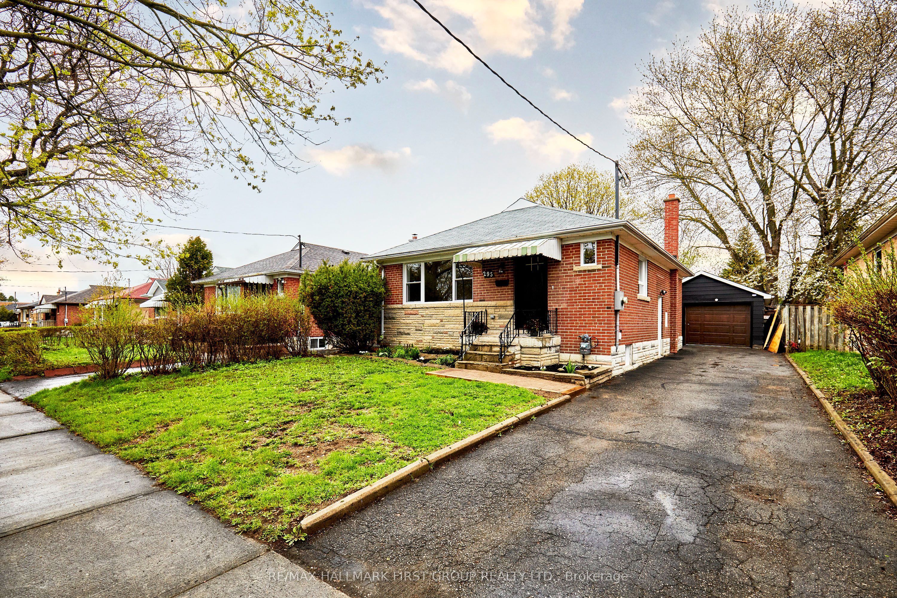 295 Baldwin Street Property Photo 1