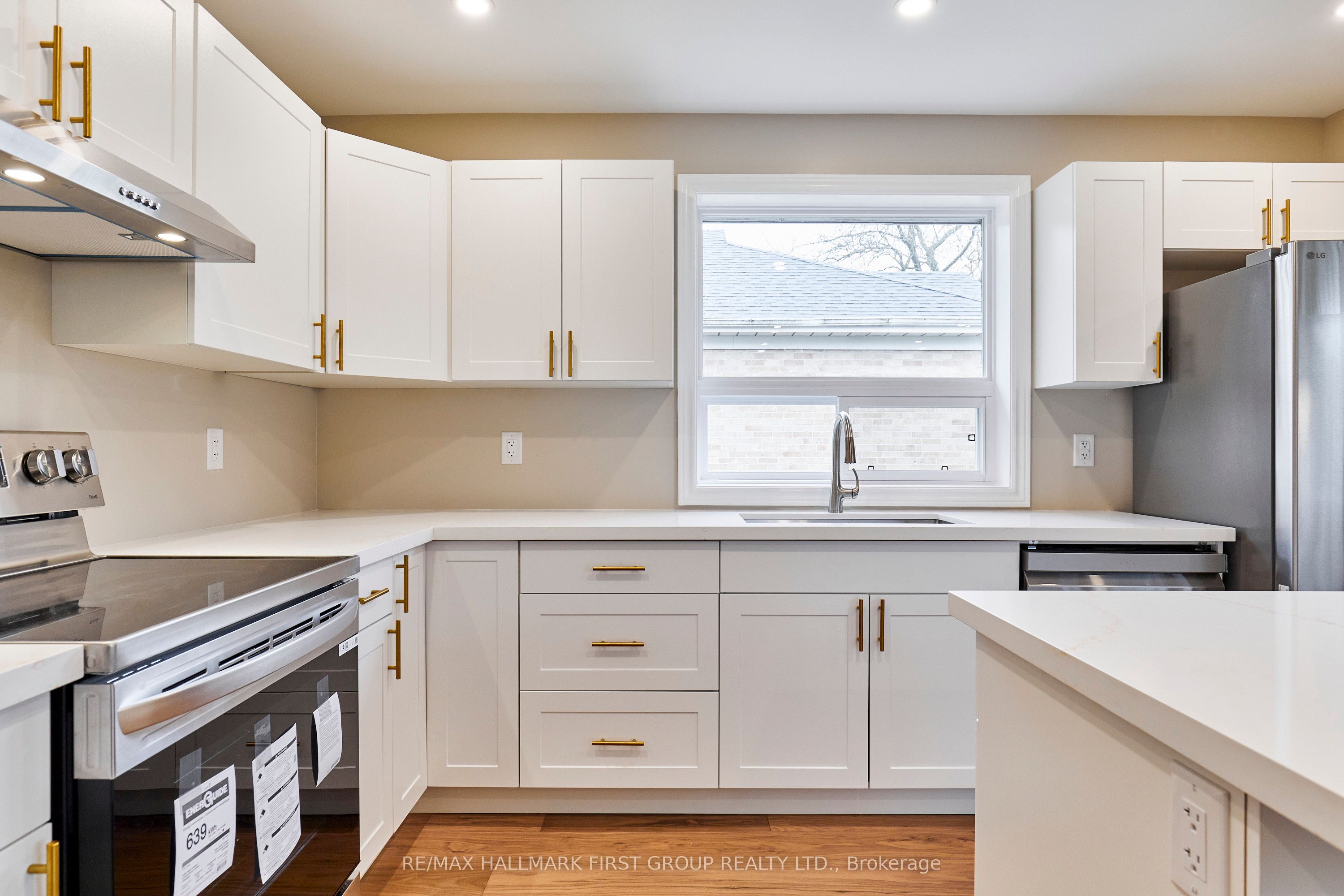 295 Baldwin Street Property Photo 8