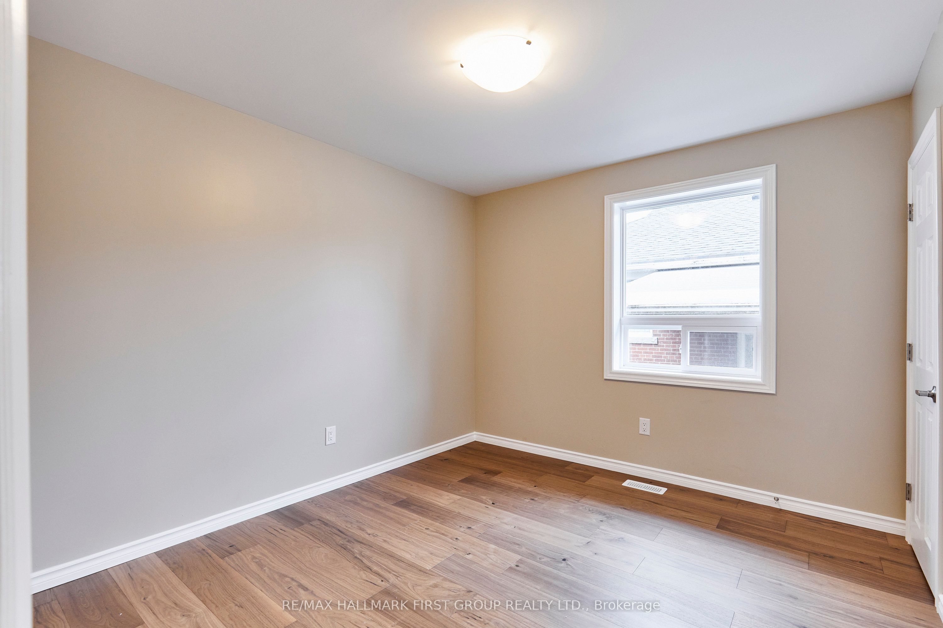 295 Baldwin Street Property Photo 16