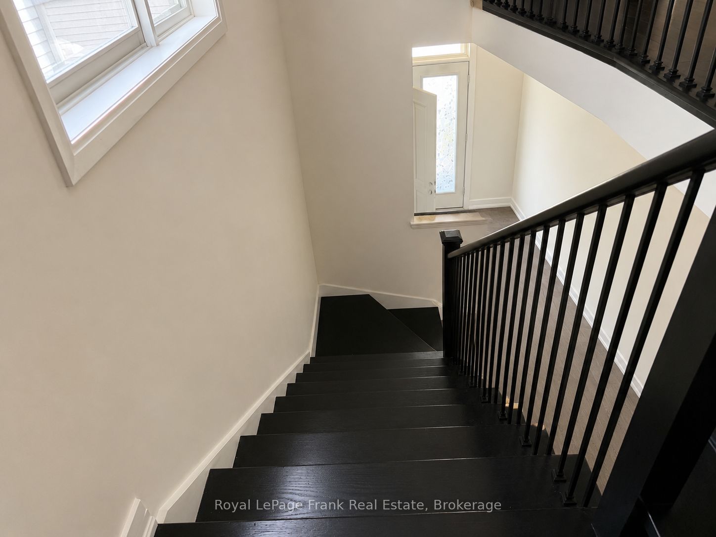 18 Larkin Lane Property Photo 6