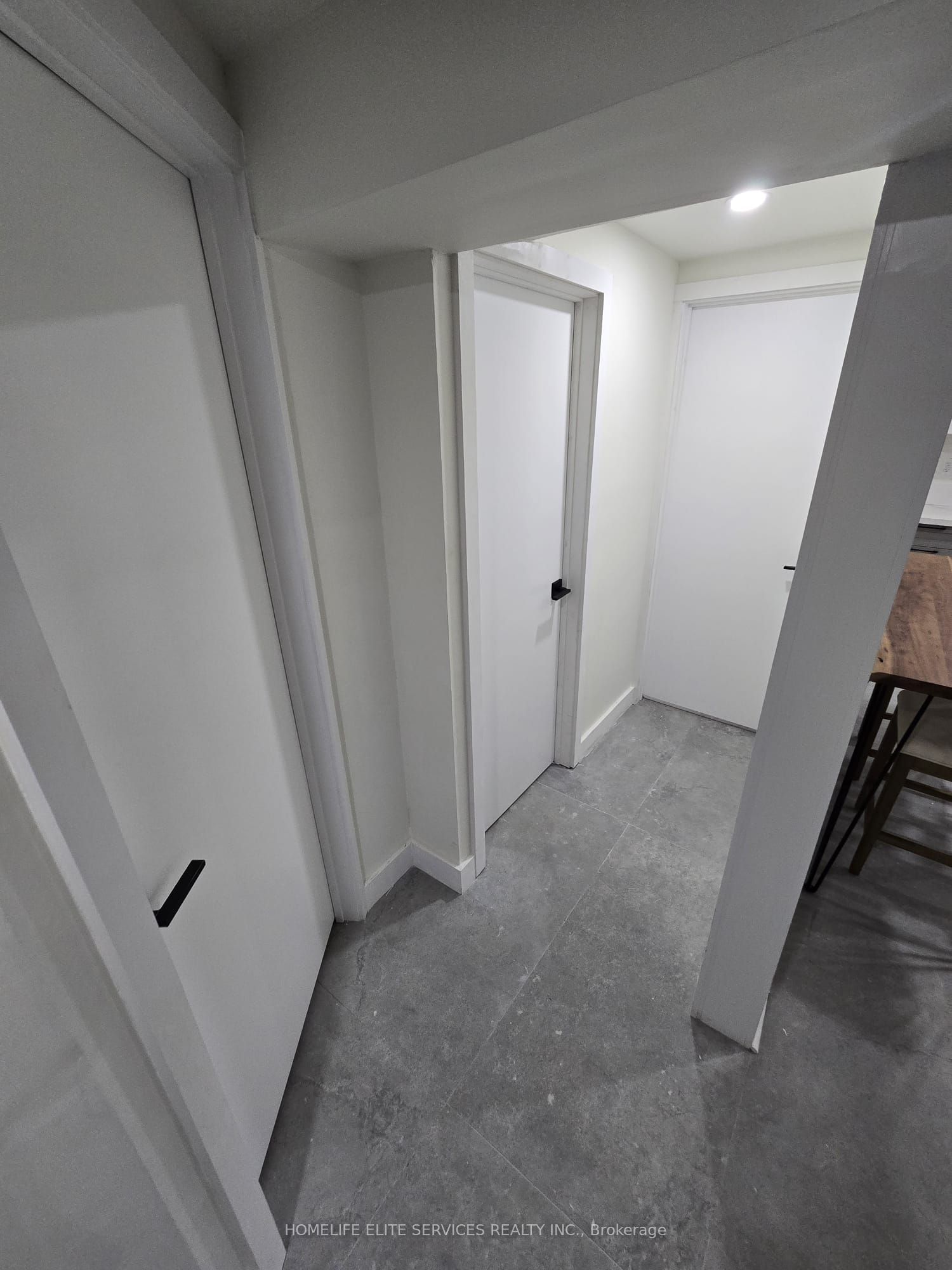 36 Manorglen Crescent Property Photo 21
