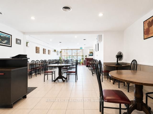 20 King Street E Property Photo 3