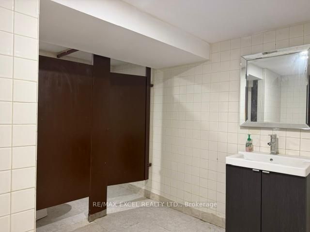 20 King Street E Property Photo 26