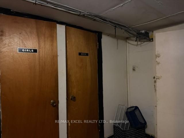 20 King Street E Property Photo 29