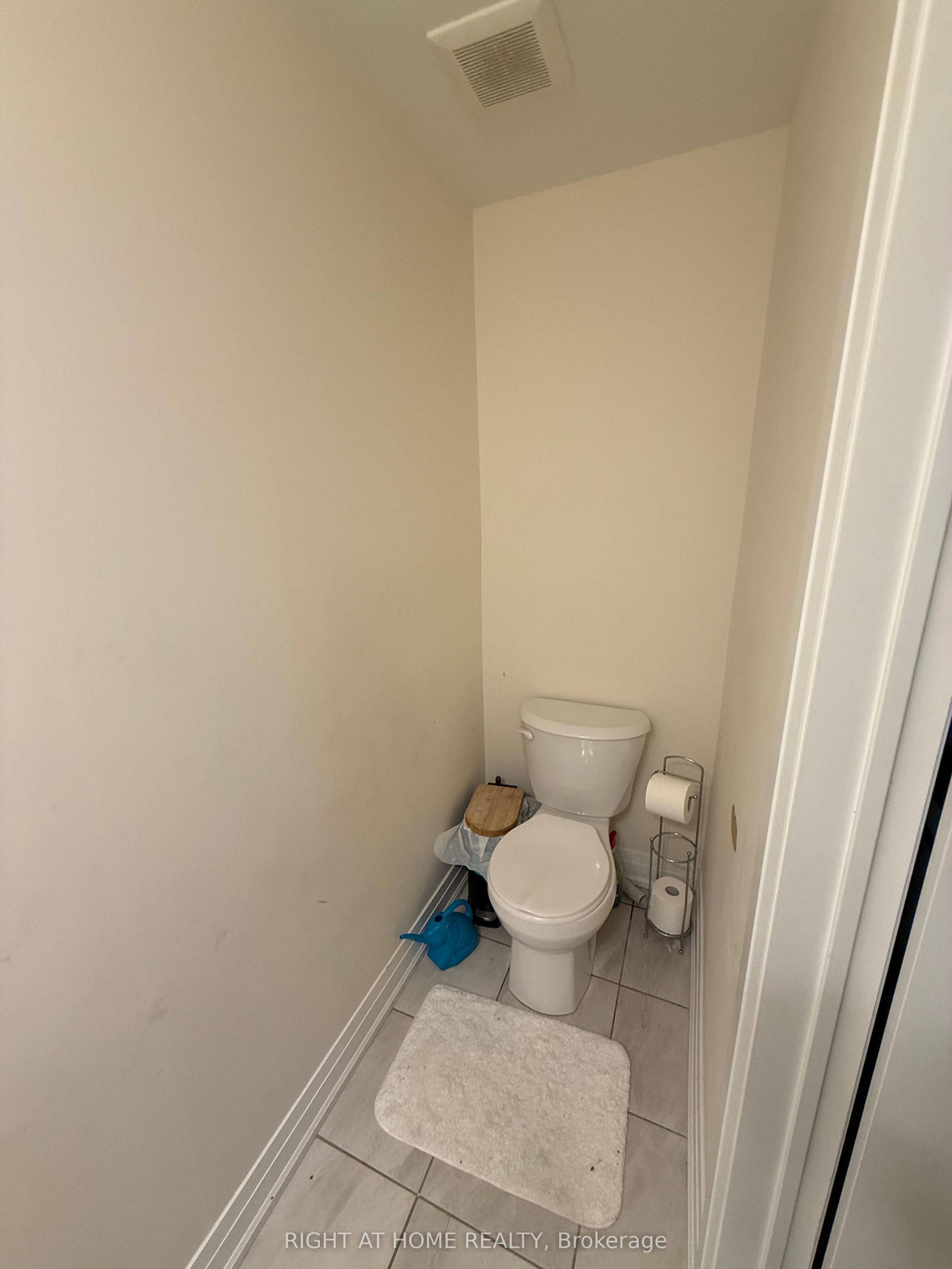755 Omega Drive N 210 Property Photo 7