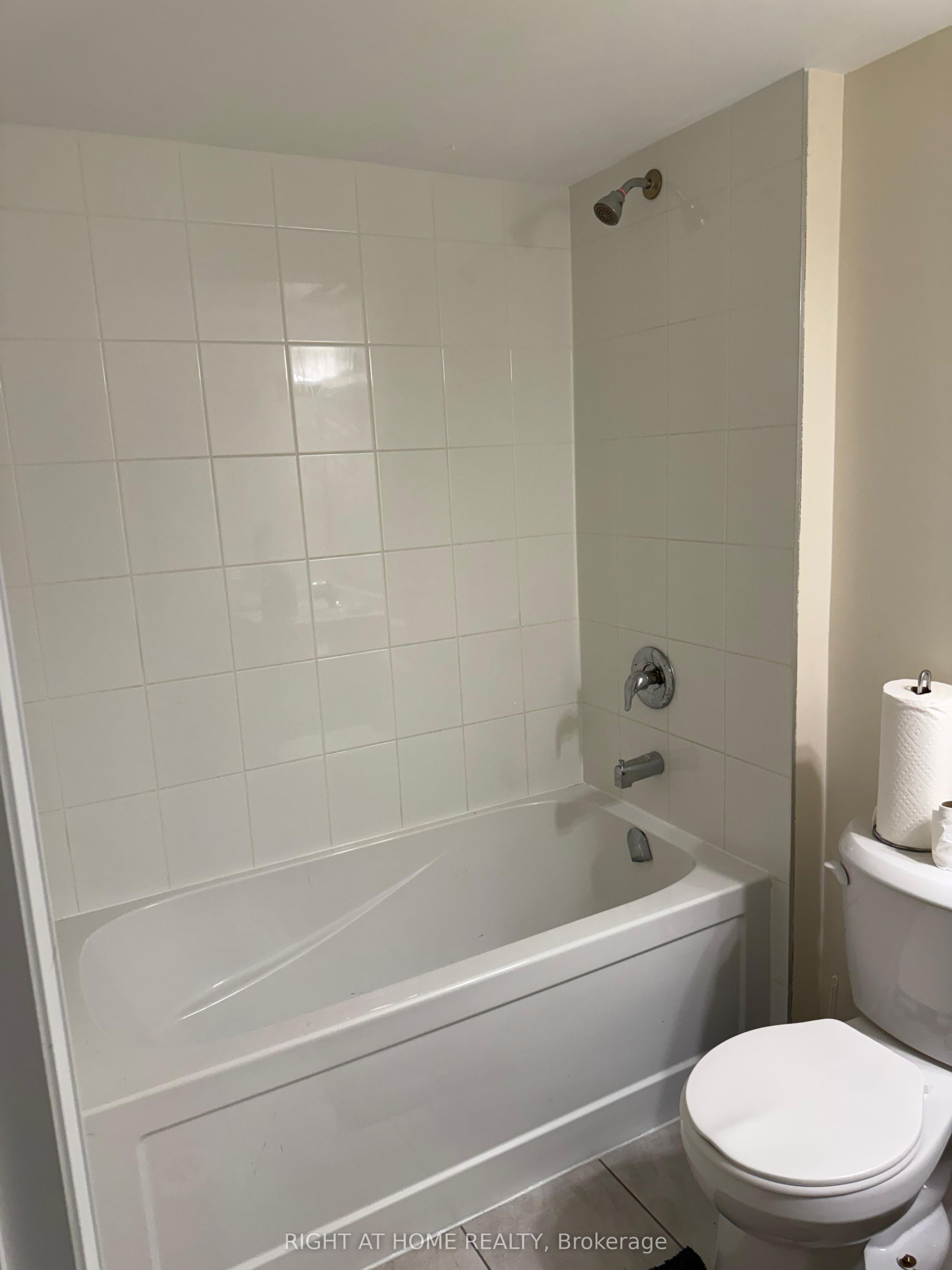755 Omega Drive N 210 Property Photo 14