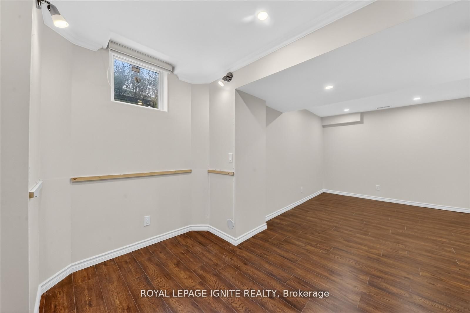 73 Feint Drive Bsmnt Property Photo 17