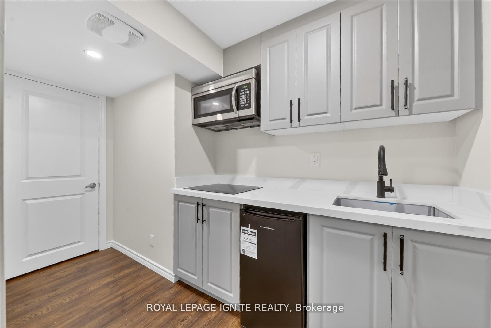 73 Feint Drive Bsmnt Property Photo 18