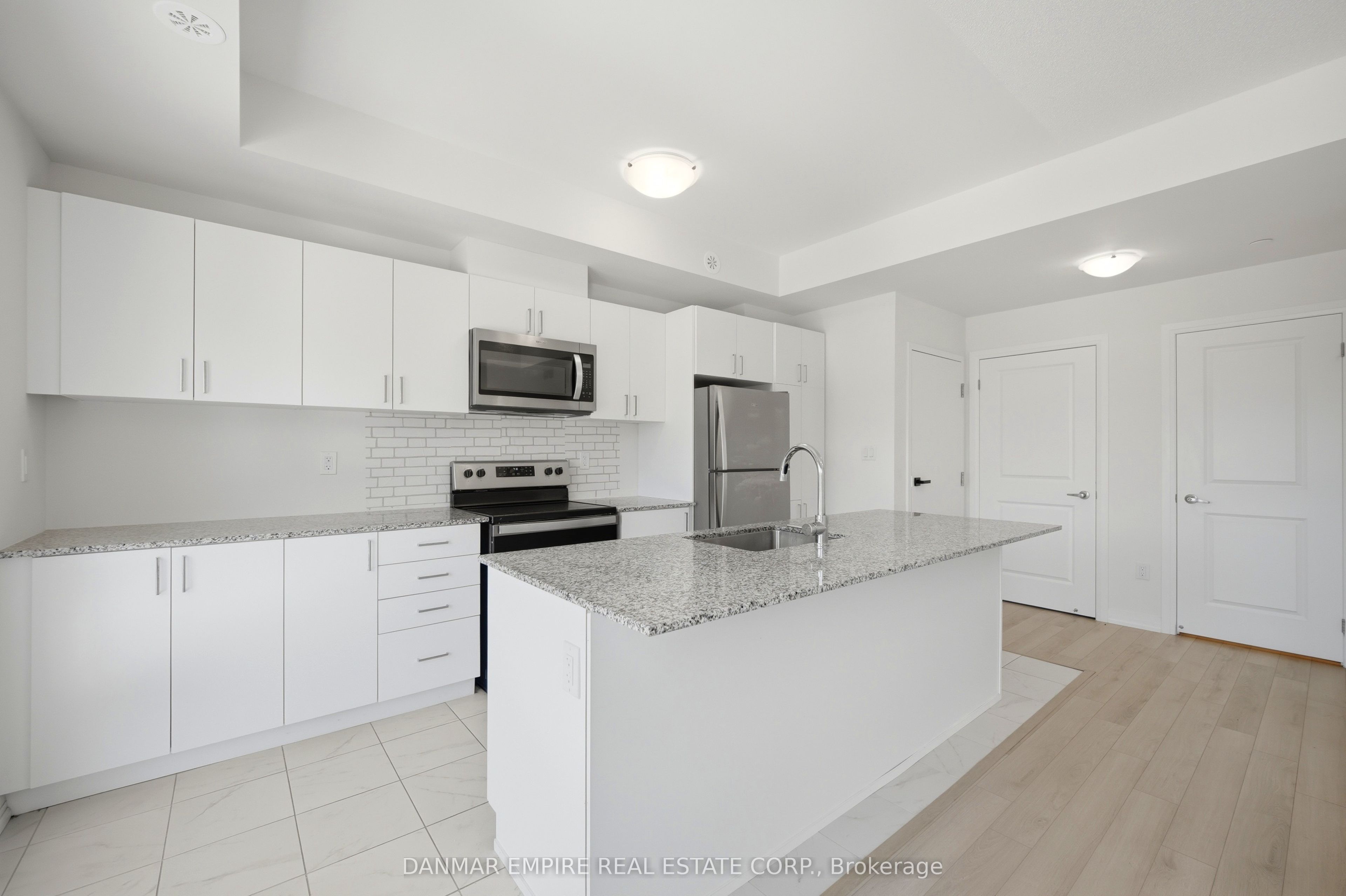 10 Liben Way 4 Property Photo 8