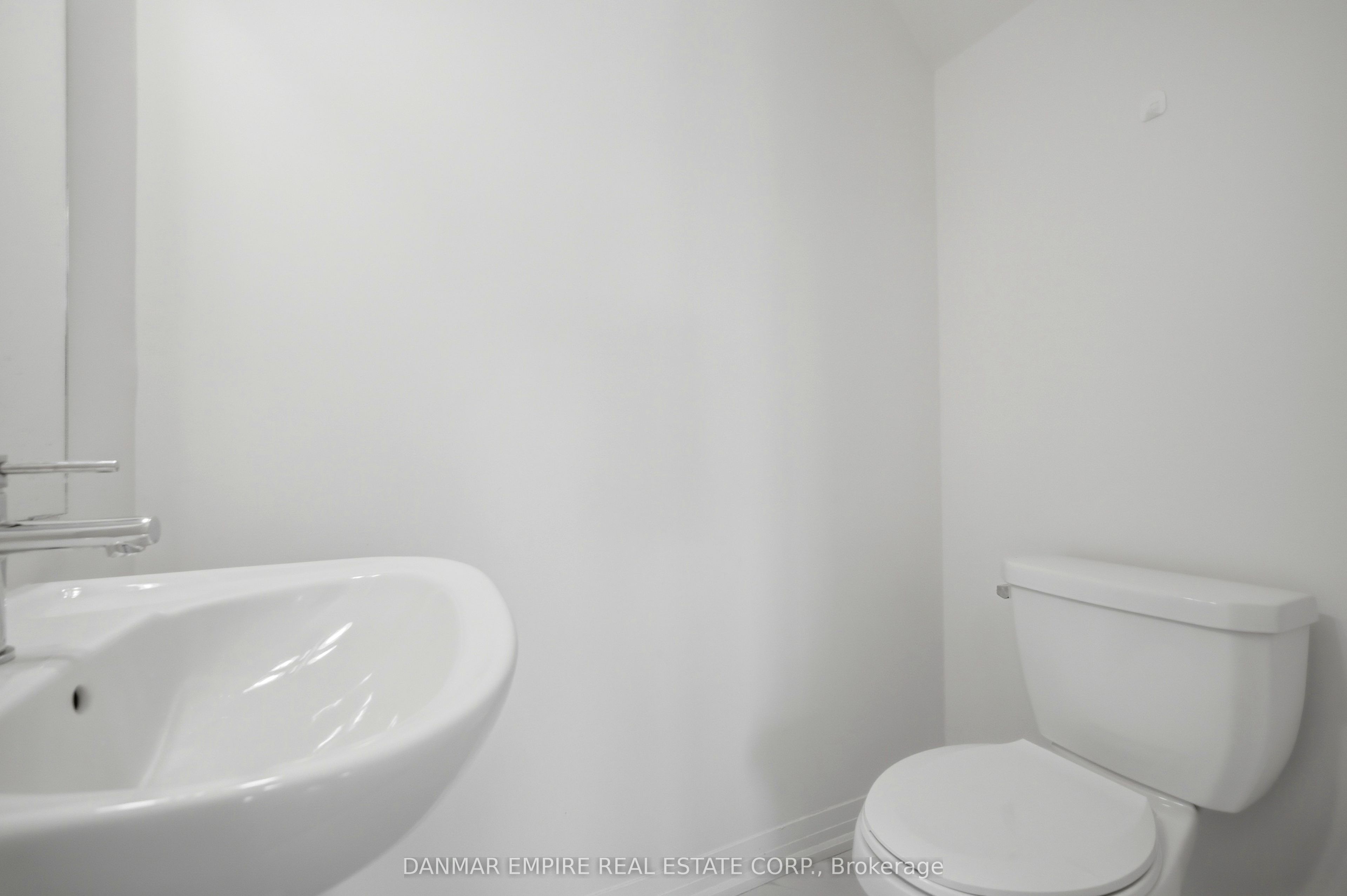 10 Liben Way 4 Property Photo 14