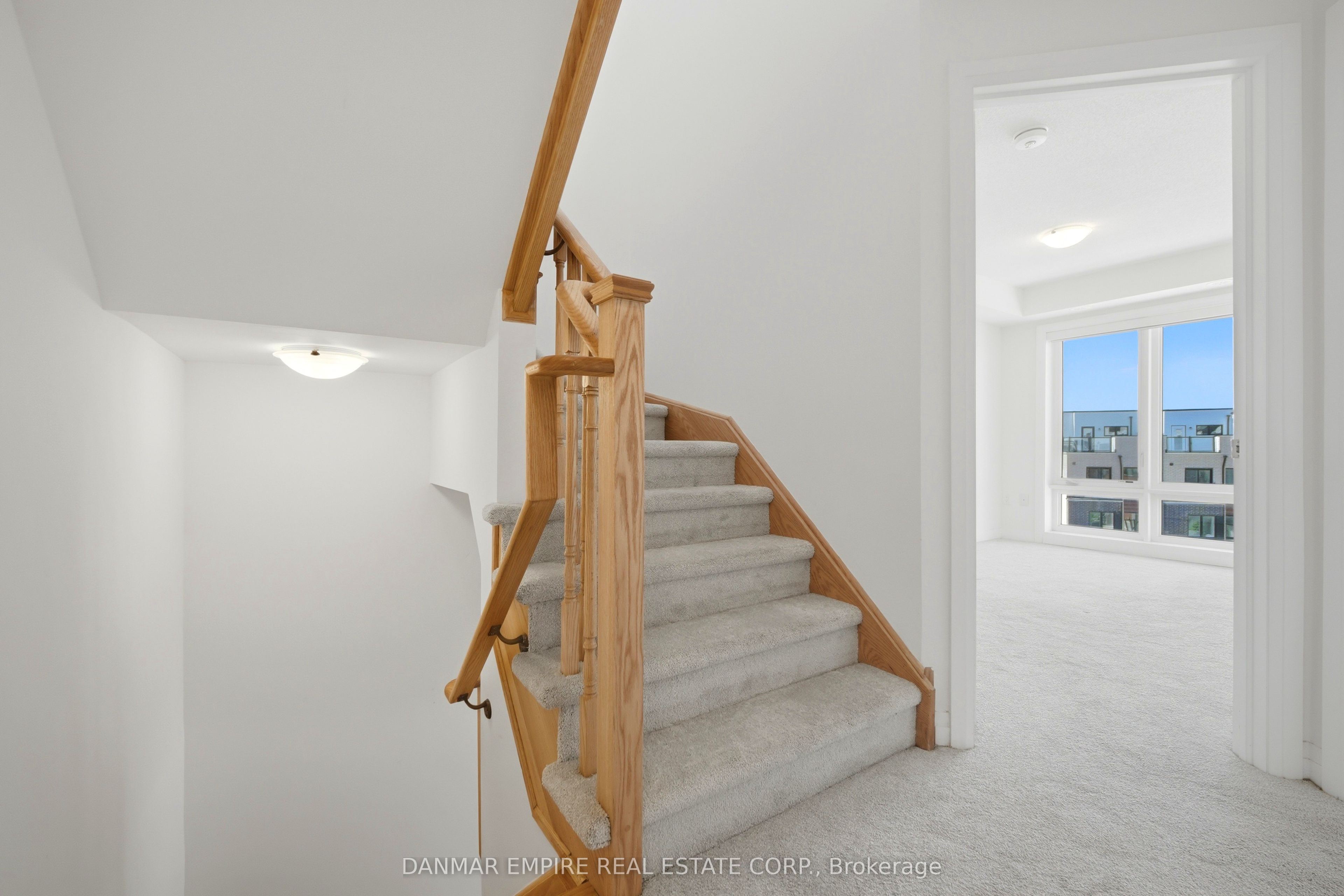 10 Liben Way 4 Property Photo 16