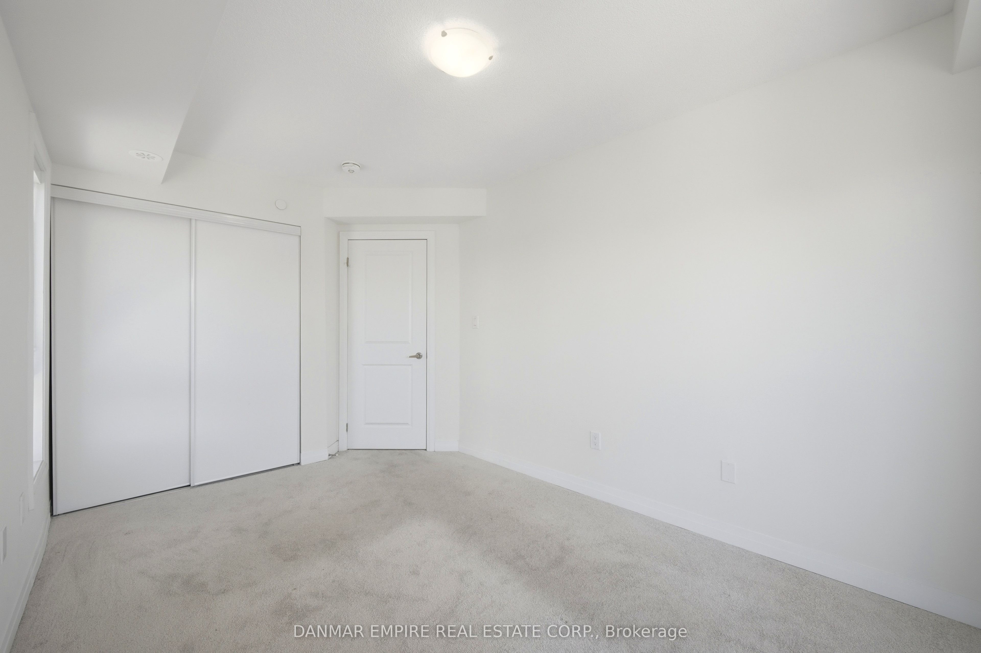 10 Liben Way 4 Property Photo 20