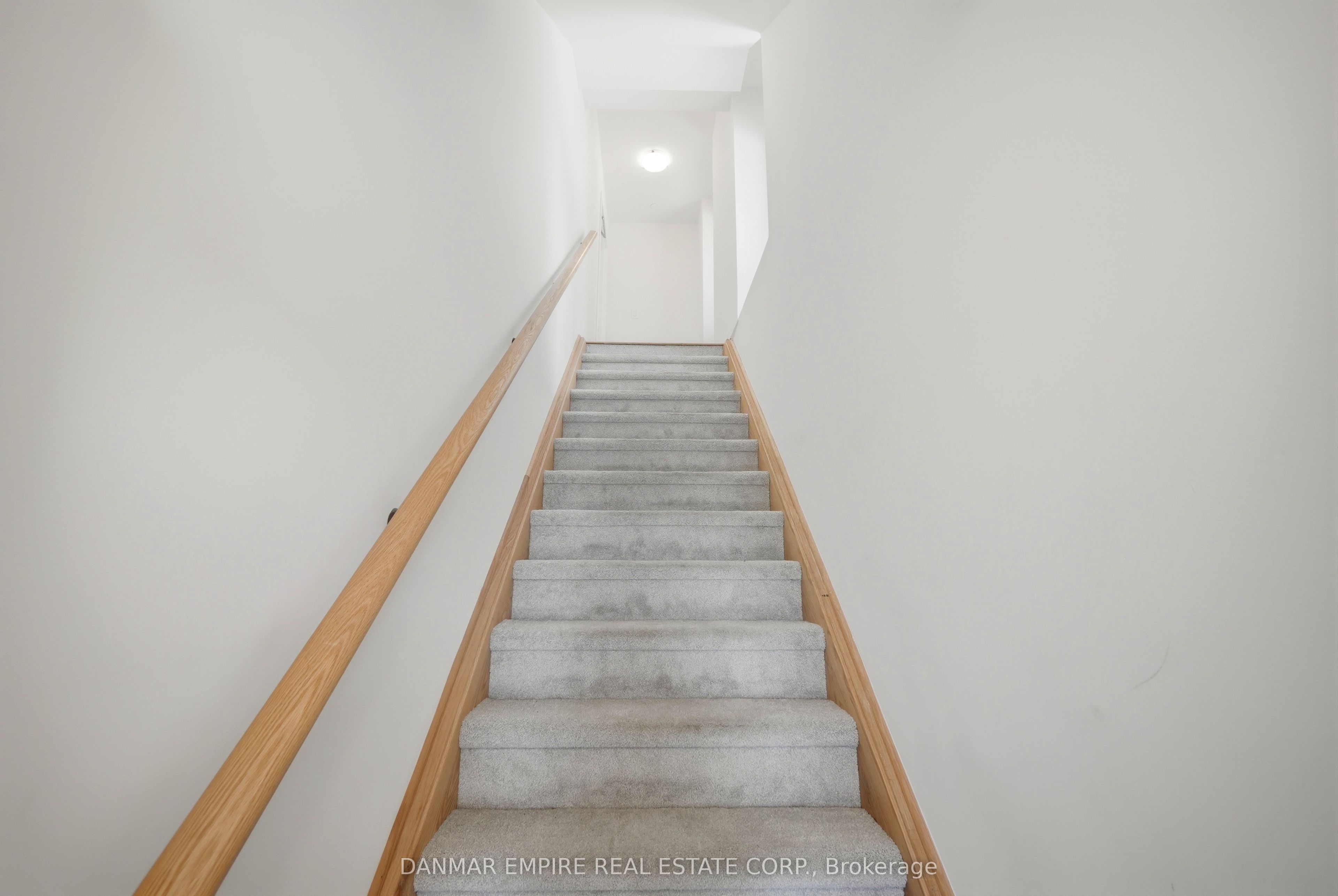10 Liben Way 4 Property Photo 23