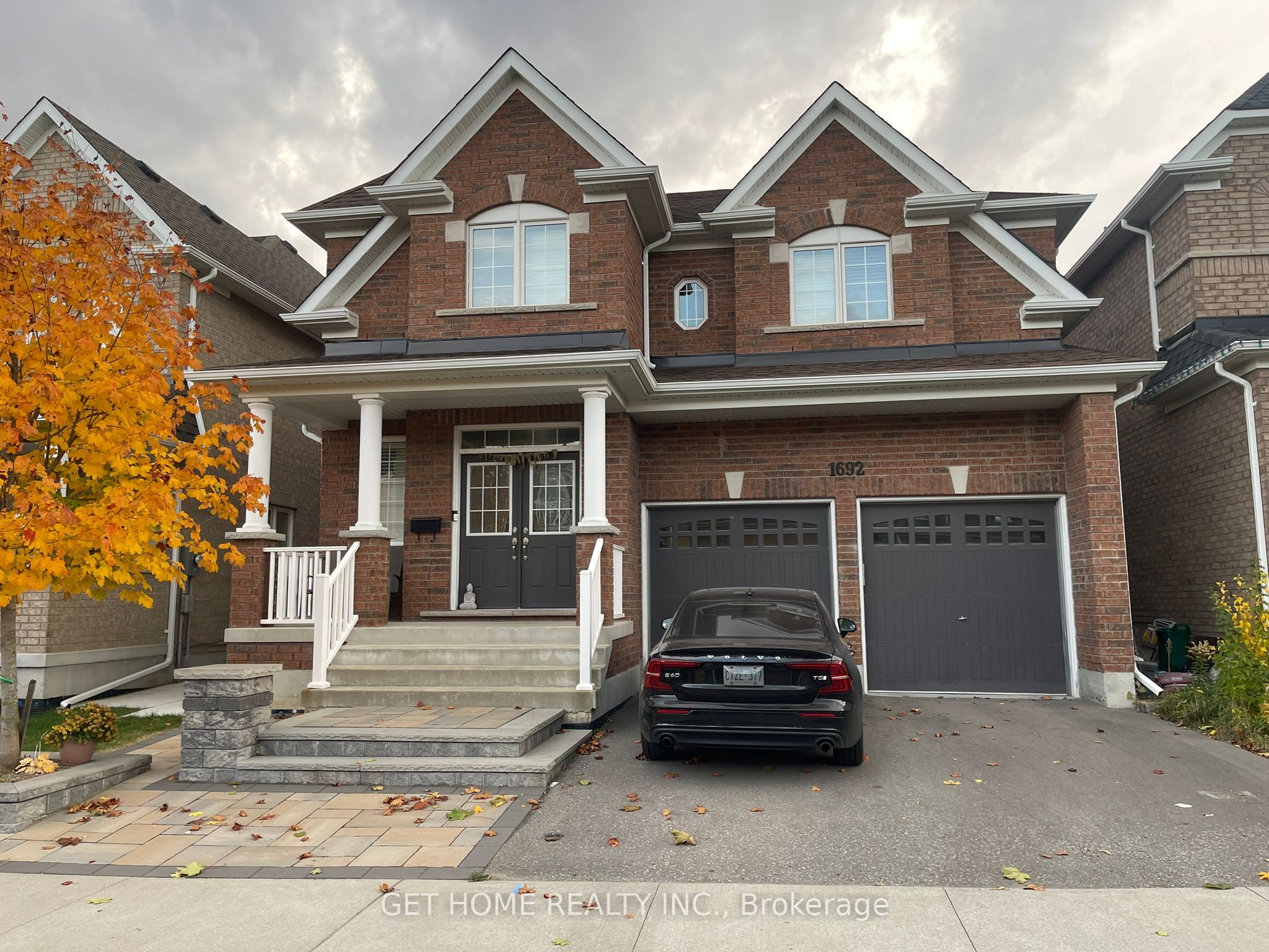1692 Douglas Langtree Drive Property Photo 1