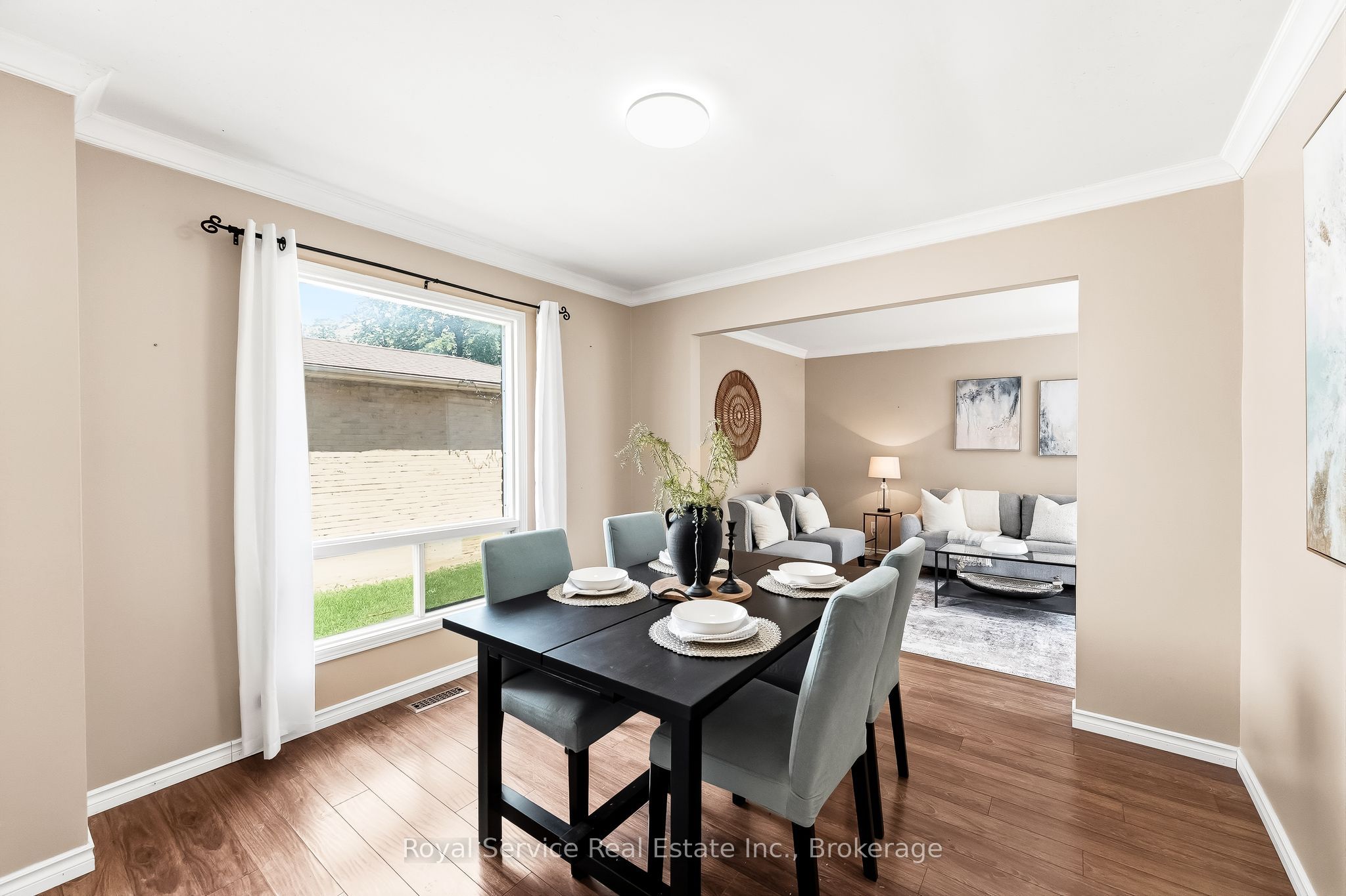 6 Gilmour Drive Property Photo 12