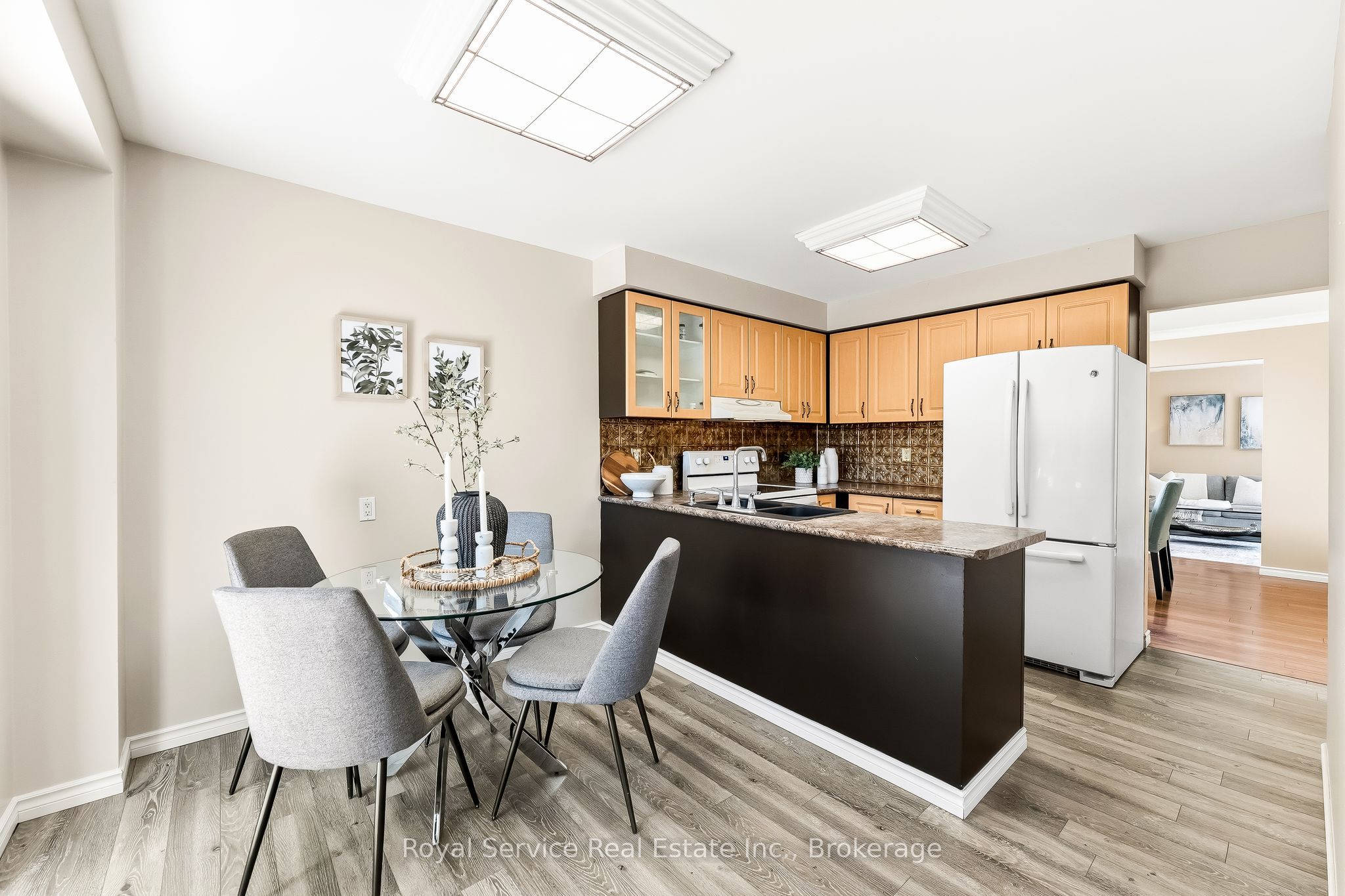 6 Gilmour Drive Property Photo 17