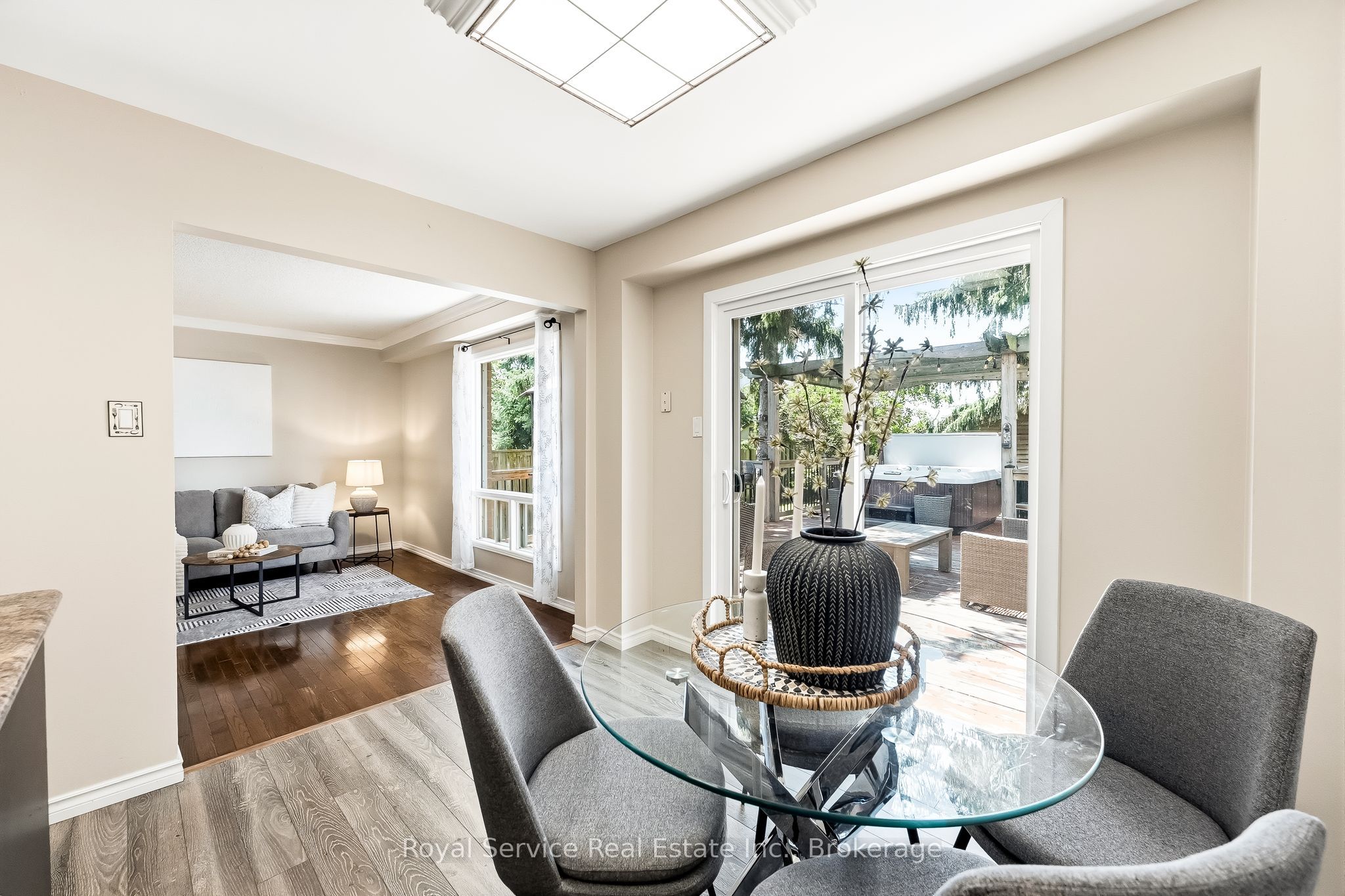 6 Gilmour Drive Property Photo 19