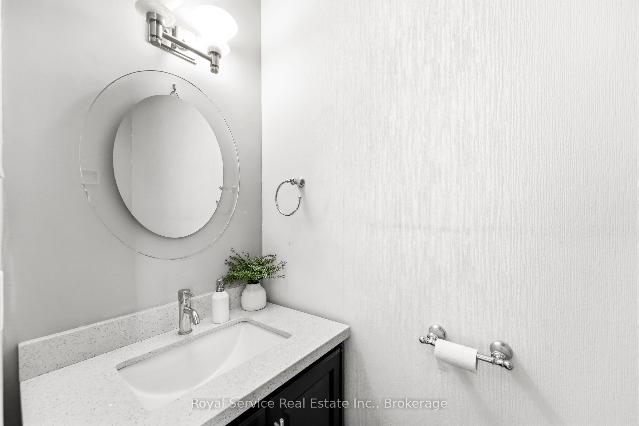 6 Gilmour Drive Property Photo 23