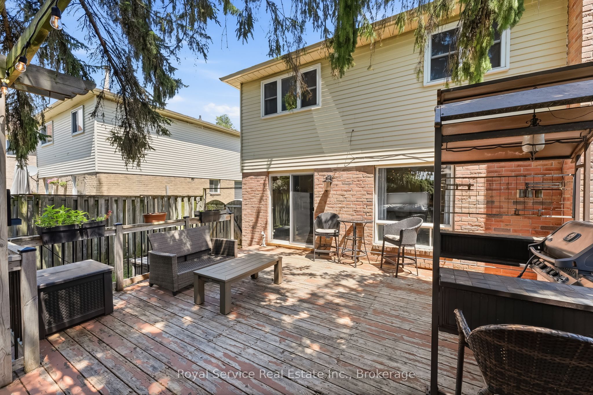 6 Gilmour Drive Property Photo 35