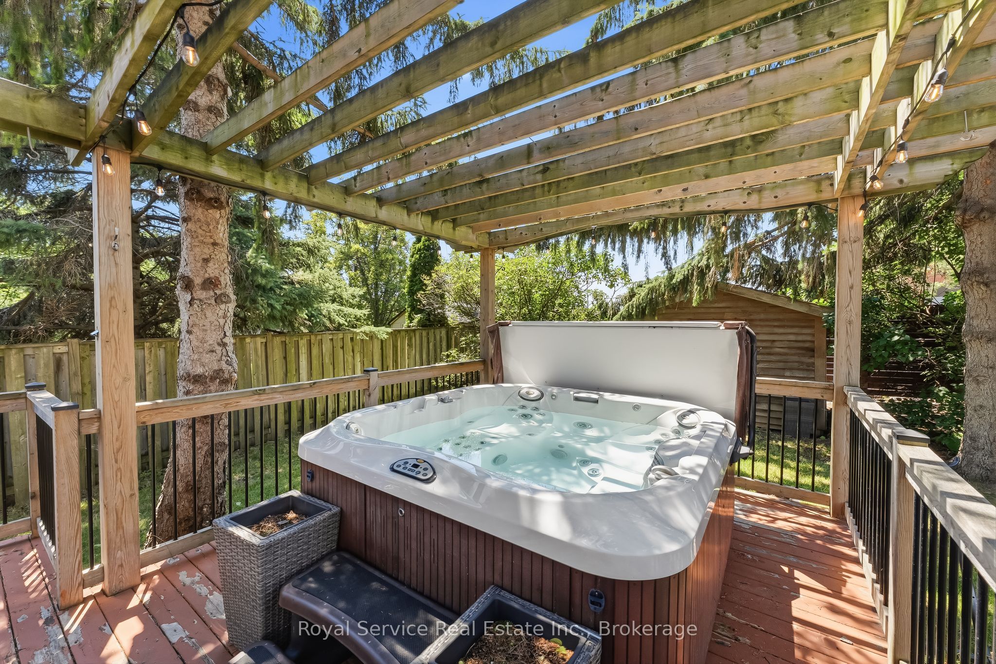 6 Gilmour Drive Property Photo 39