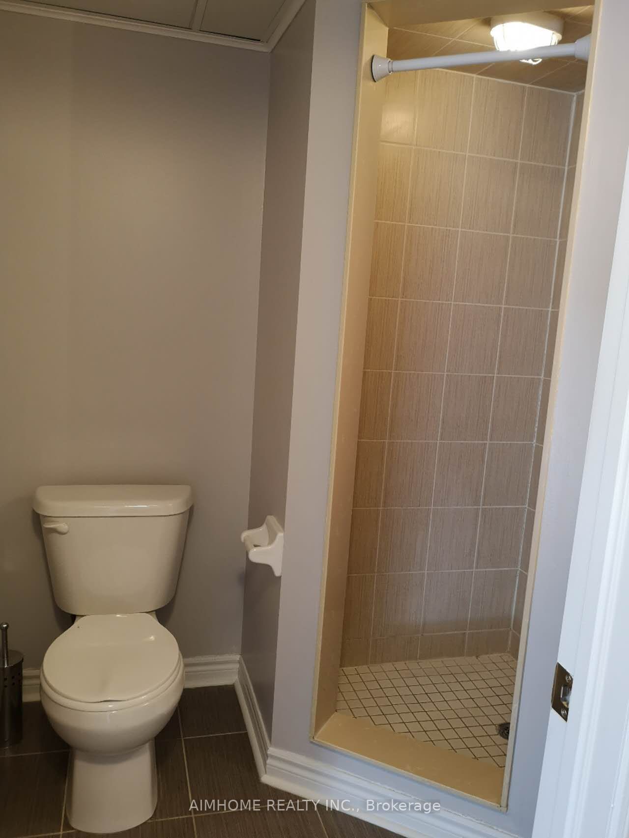 1251 Bridletowne Circle 13 Property Photo 10