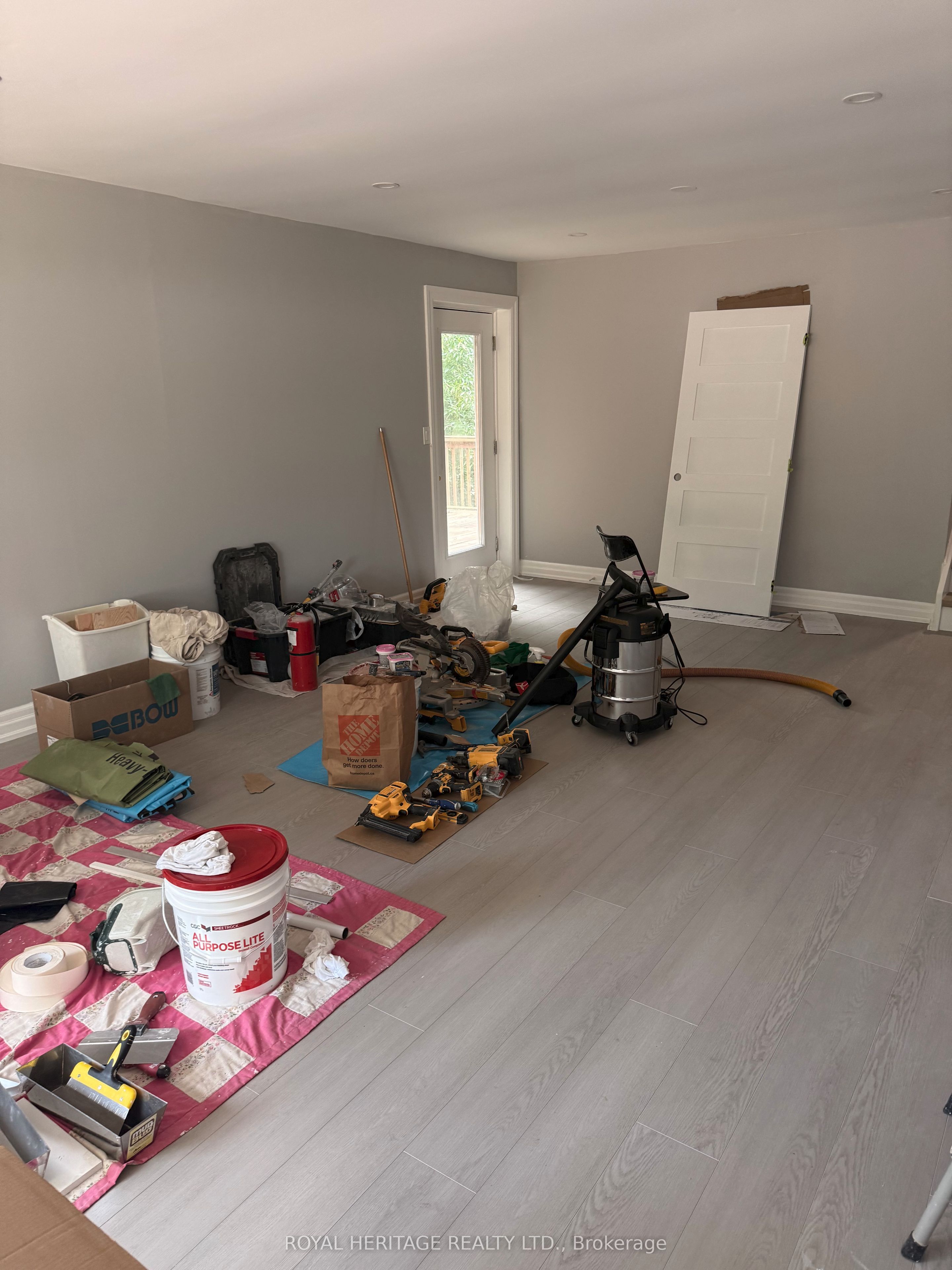 286 Lorindale Drive A Property Photo 9