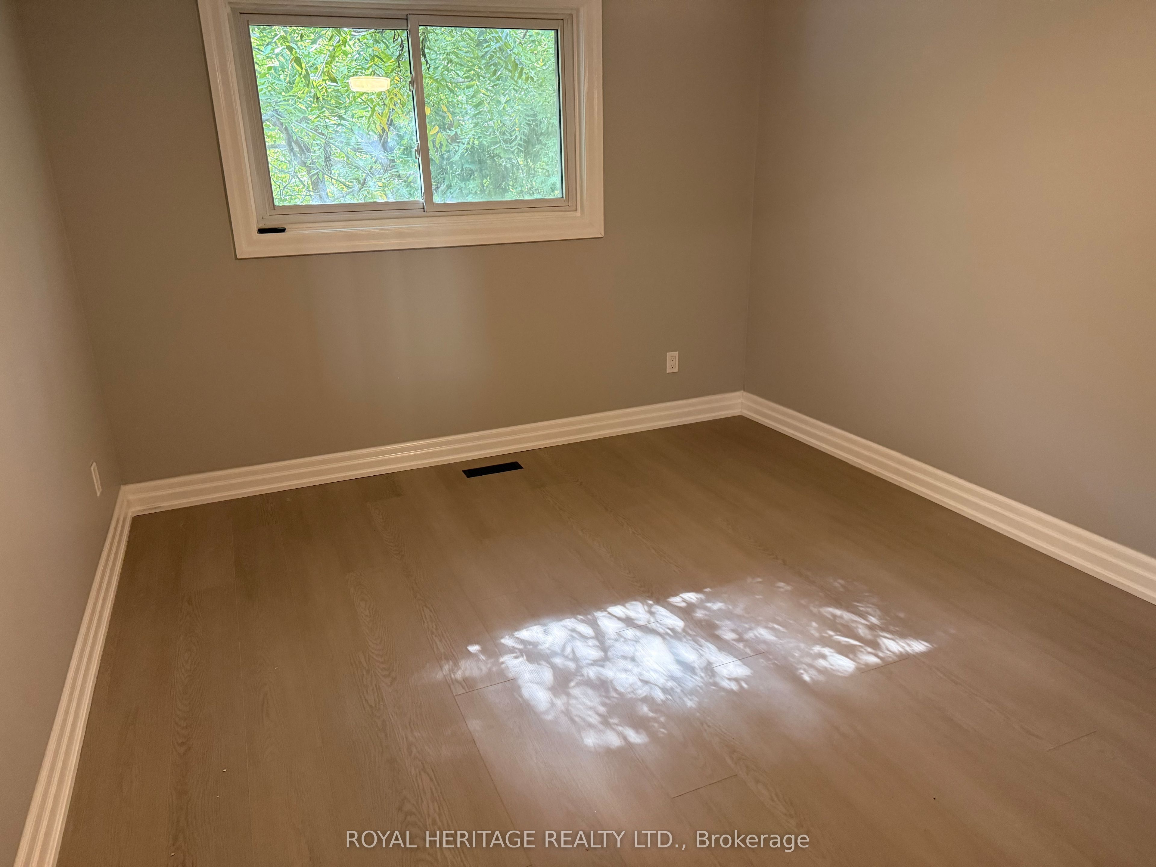 286 Lorindale Drive A Property Photo 24