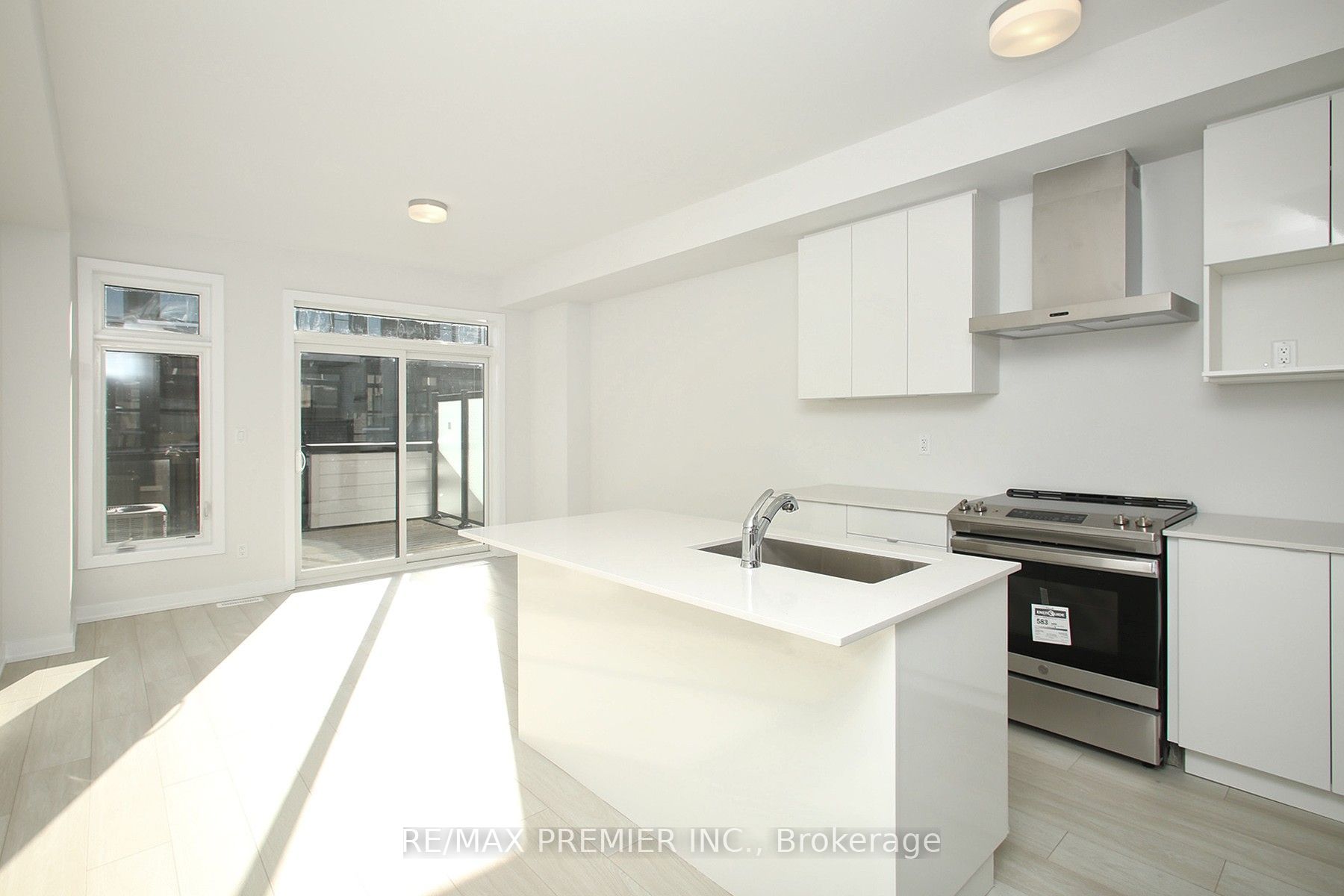 128 Brockley Drive Property Photo 10