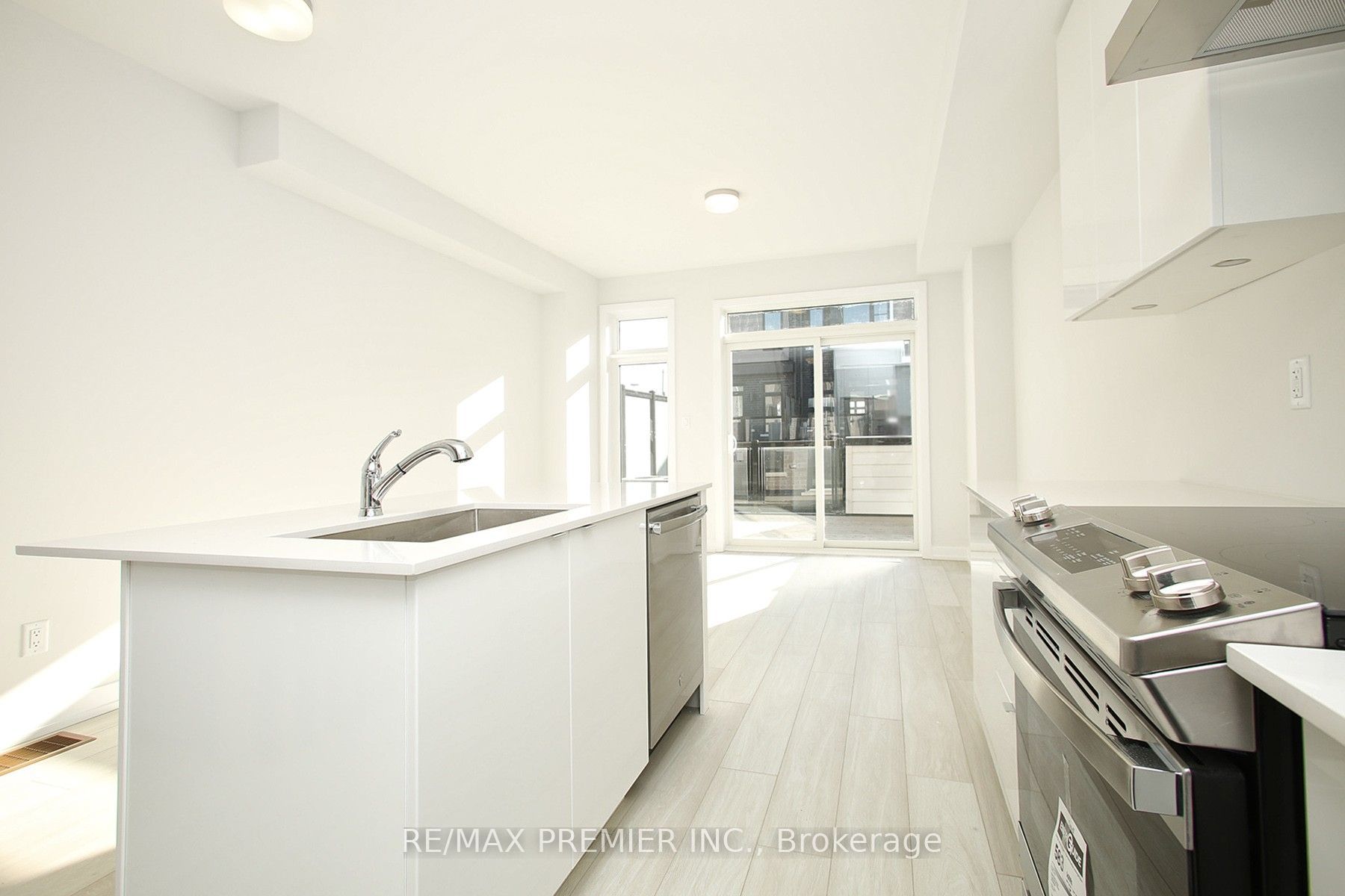 128 Brockley Drive Property Photo 15
