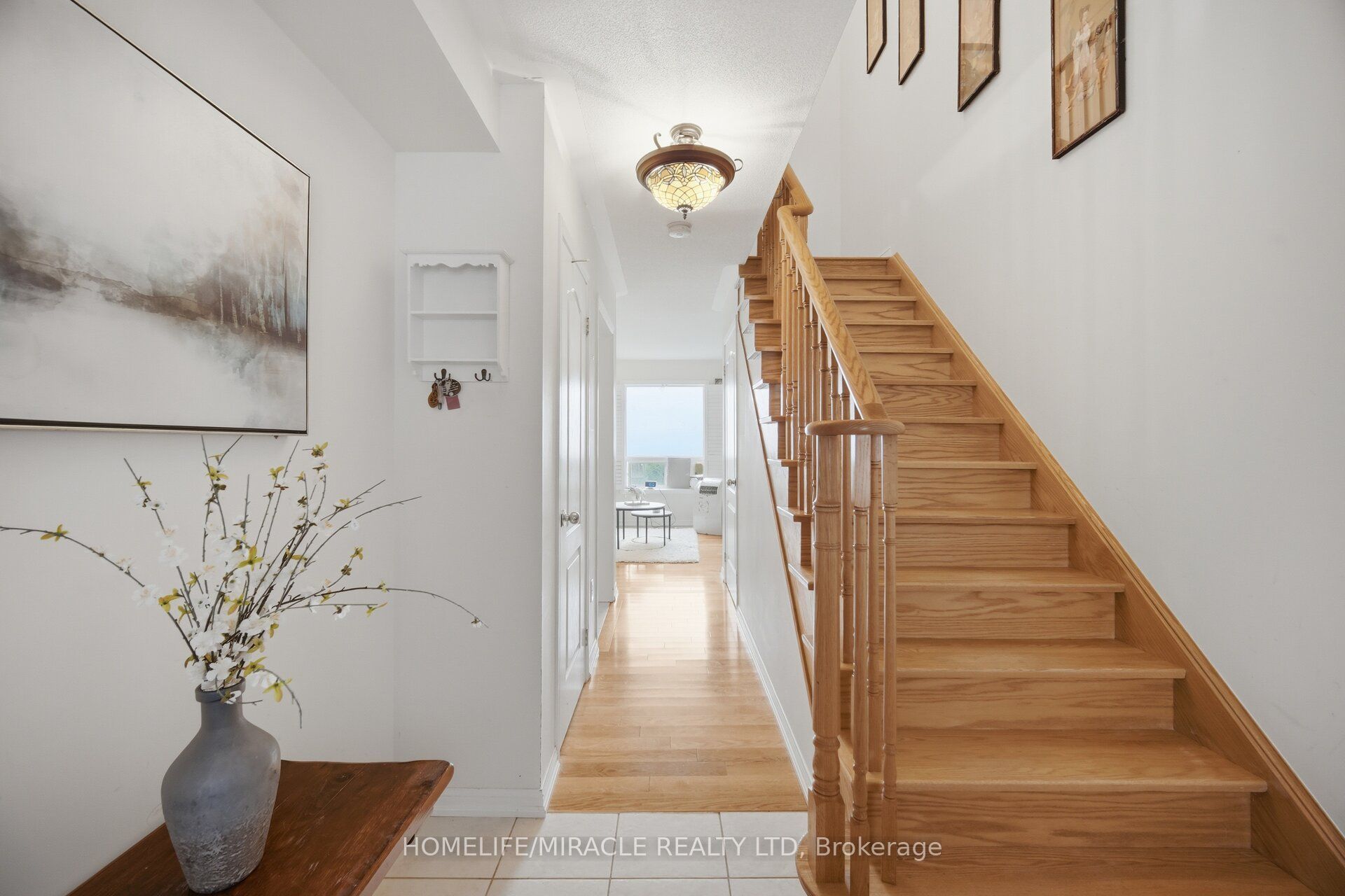 6 Barkdale Way Property Photo 5