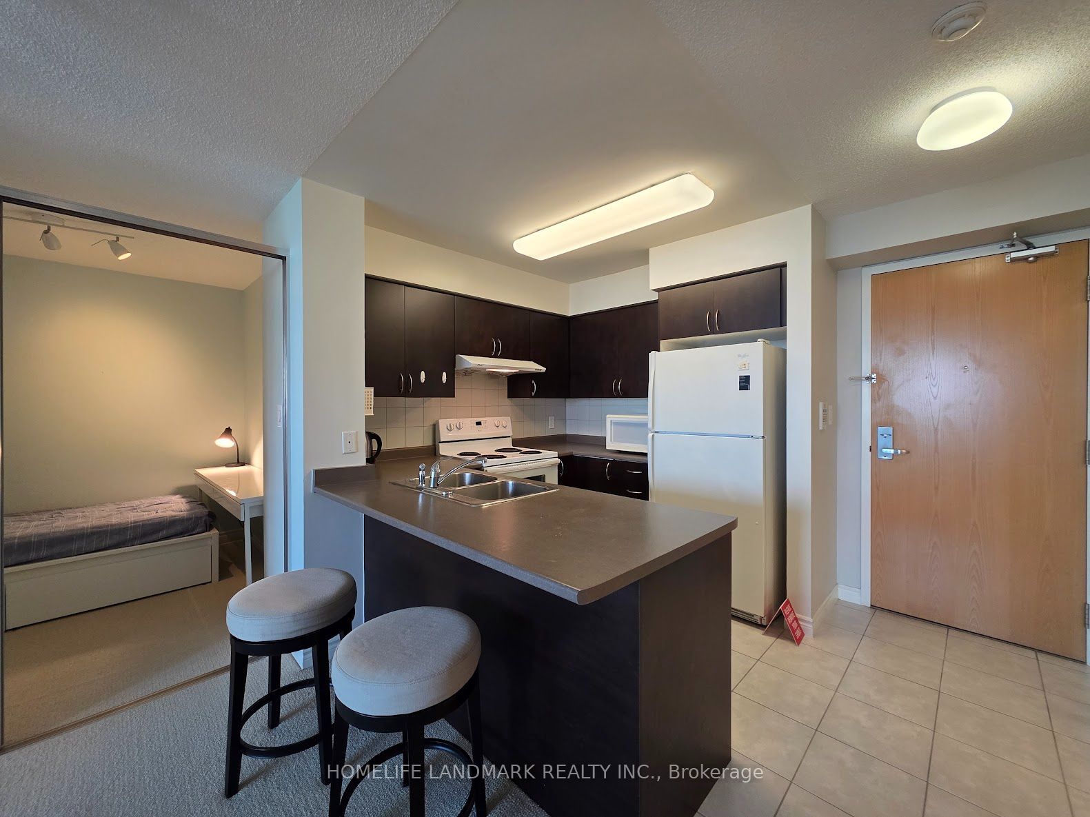 88 Grangeway Avenue 1006 Property Photo 7