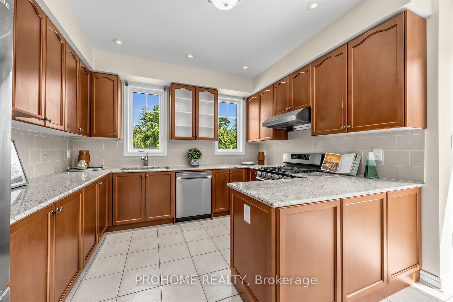 47 Harper Hill Drive Property Photo 10