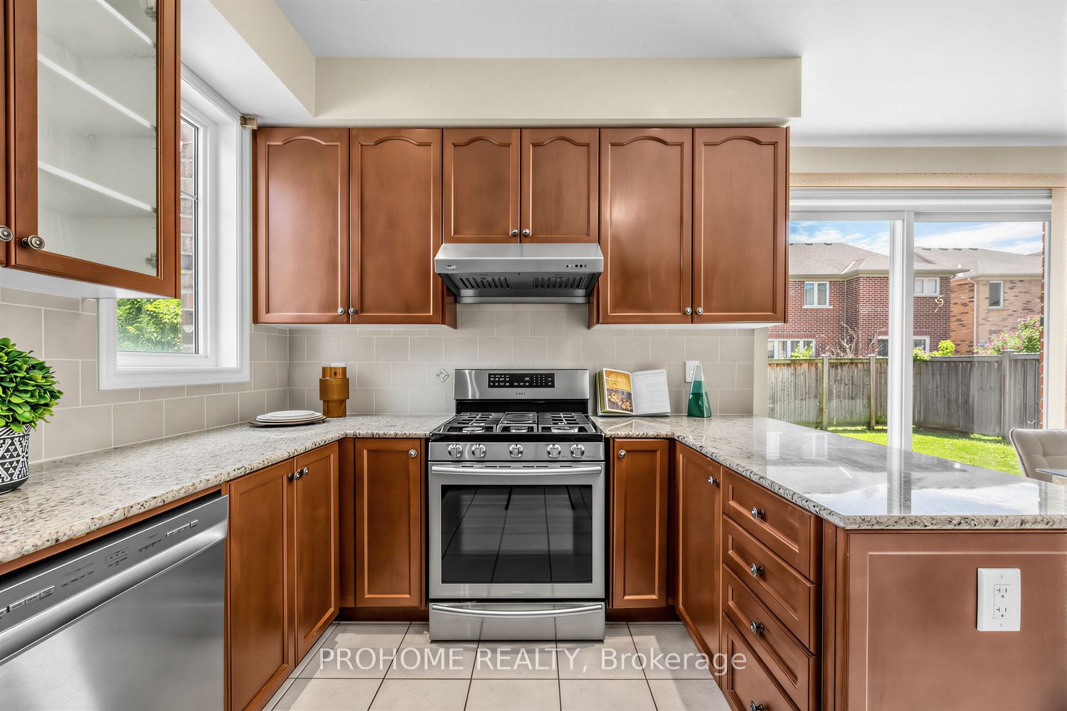 47 Harper Hill Drive Property Photo 11