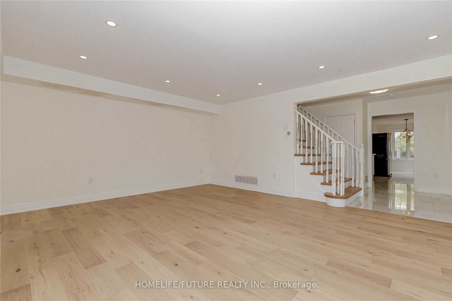 1 Catkins Crescent Property Photo 7