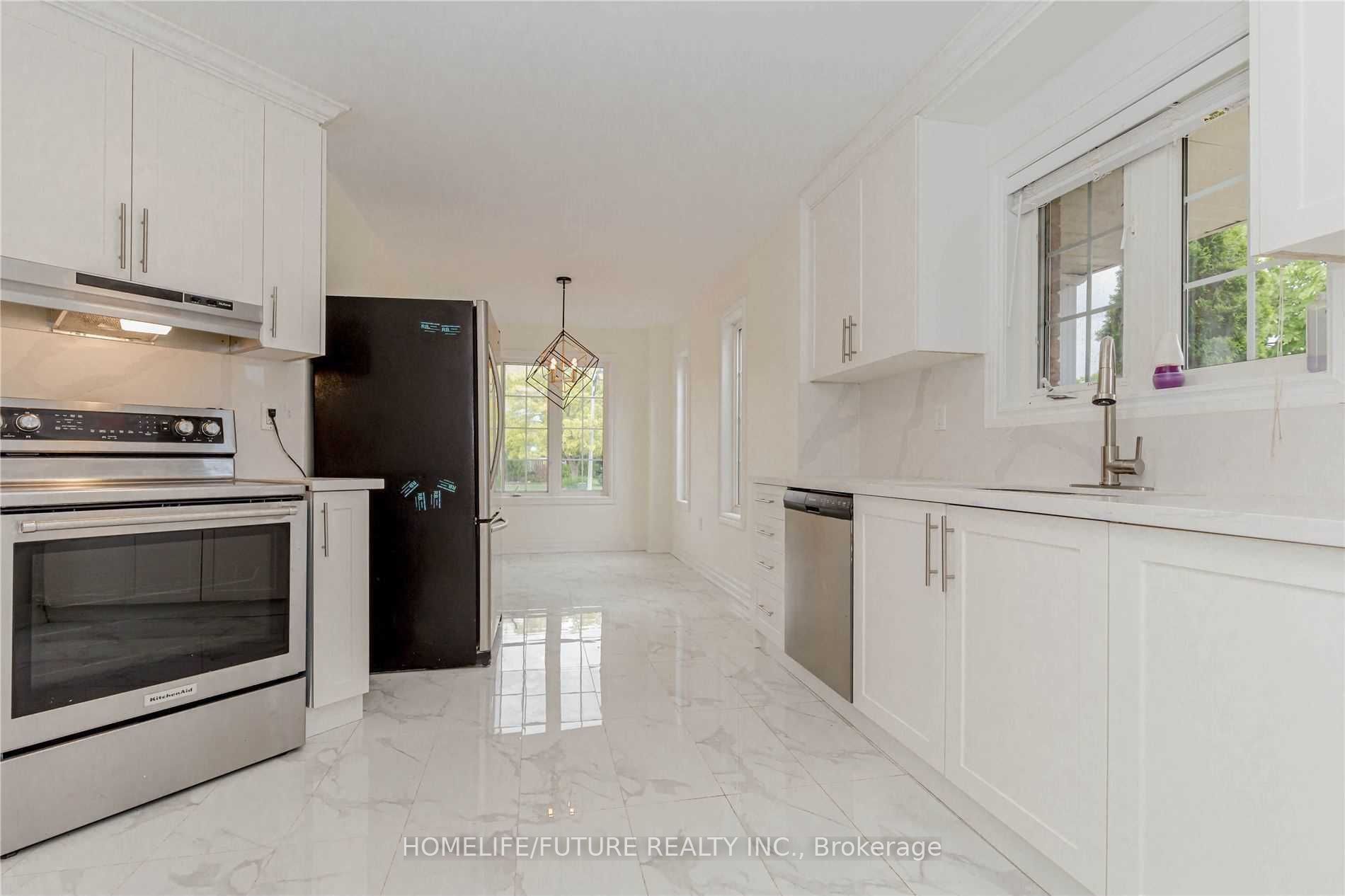 1 Catkins Crescent Property Photo 8