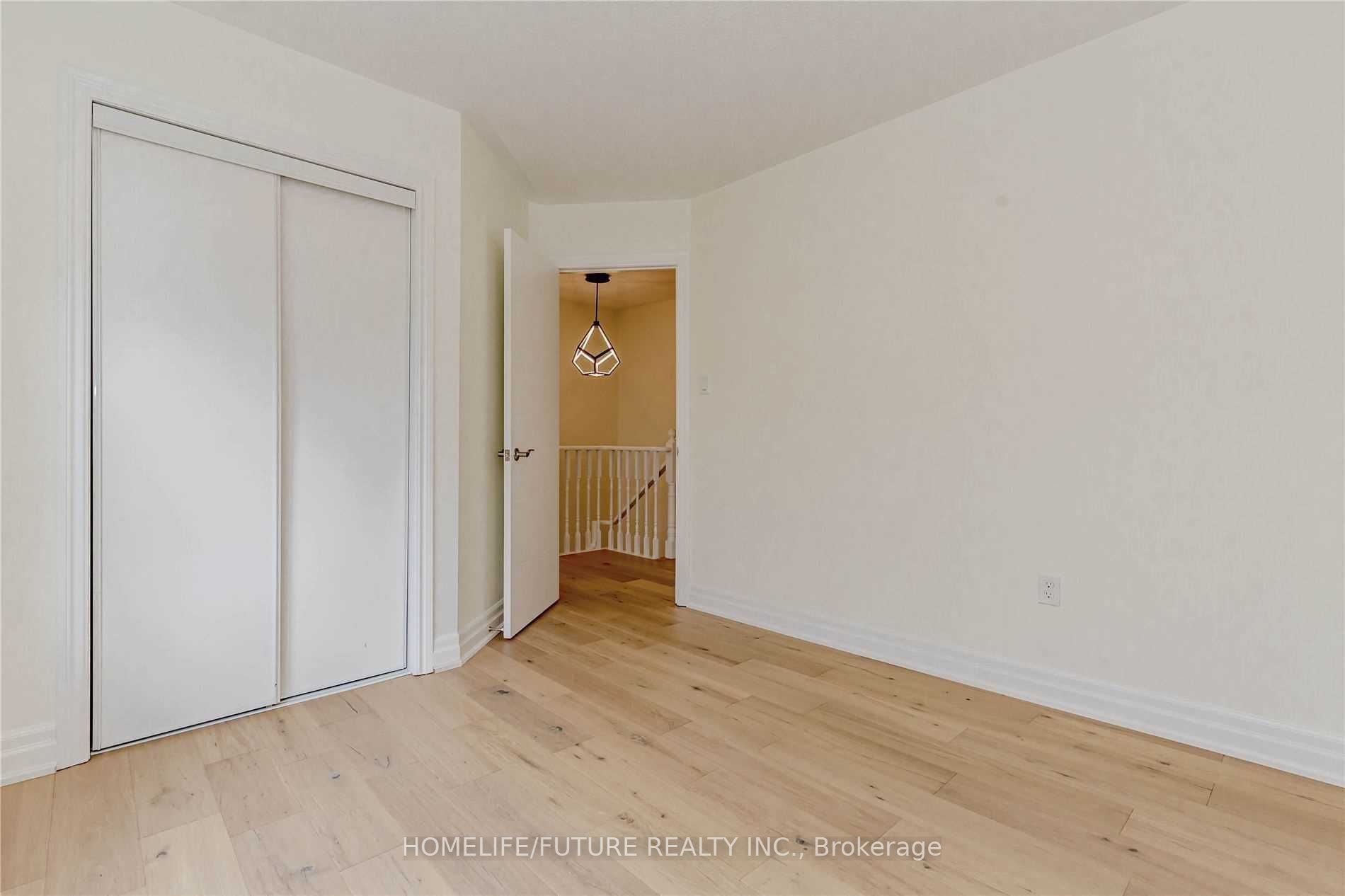 1 Catkins Crescent Property Photo 24