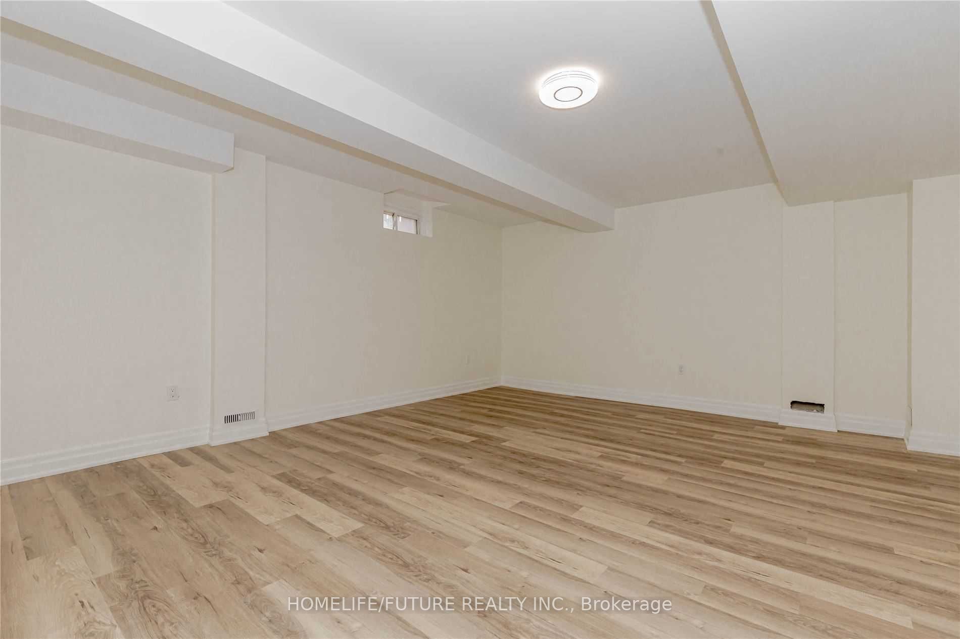 1 Catkins Crescent Property Photo 34