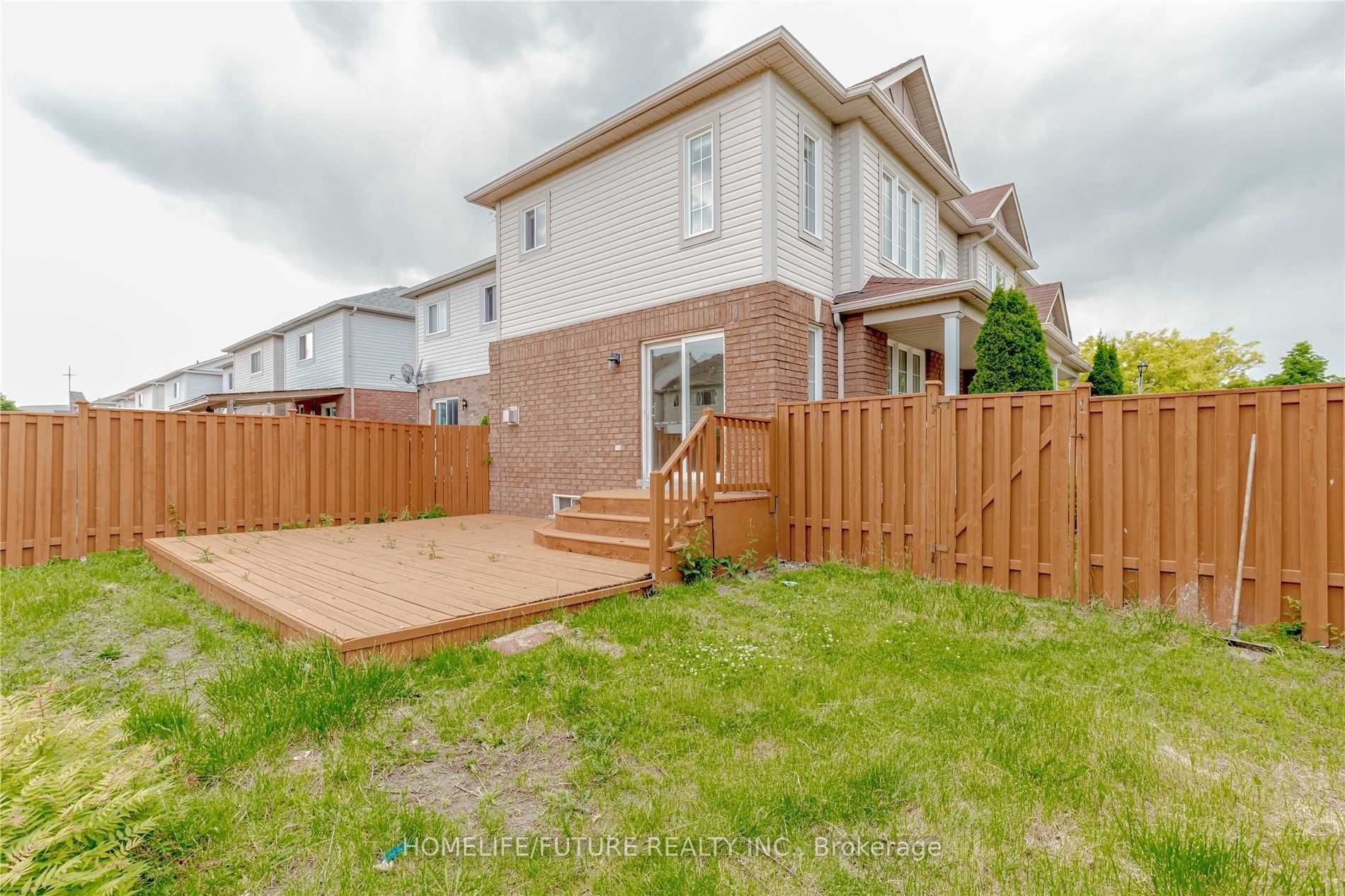 1 Catkins Crescent Property Photo 38