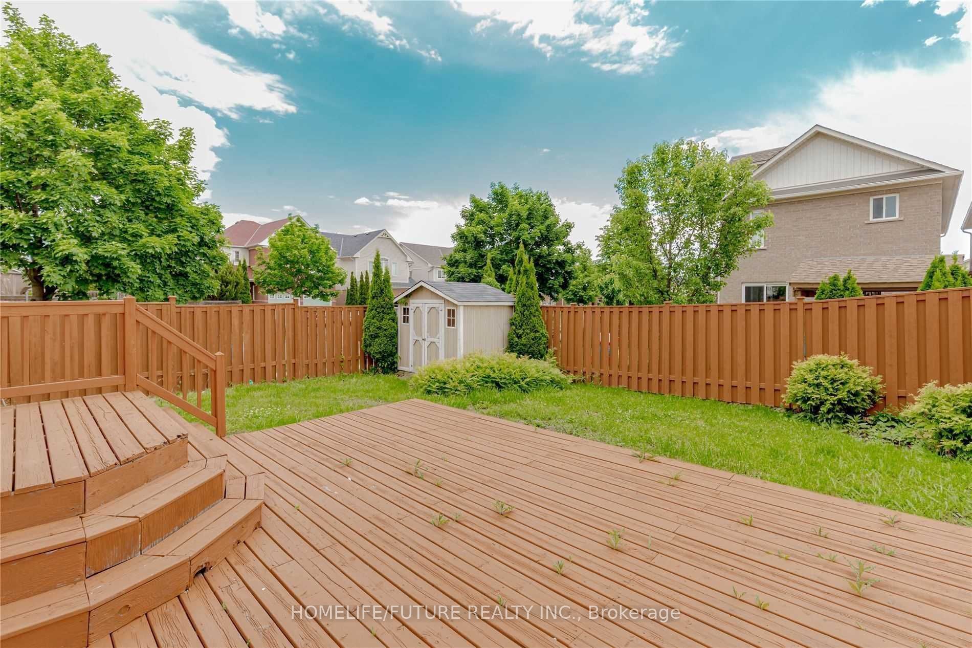 1 Catkins Crescent Property Photo 39