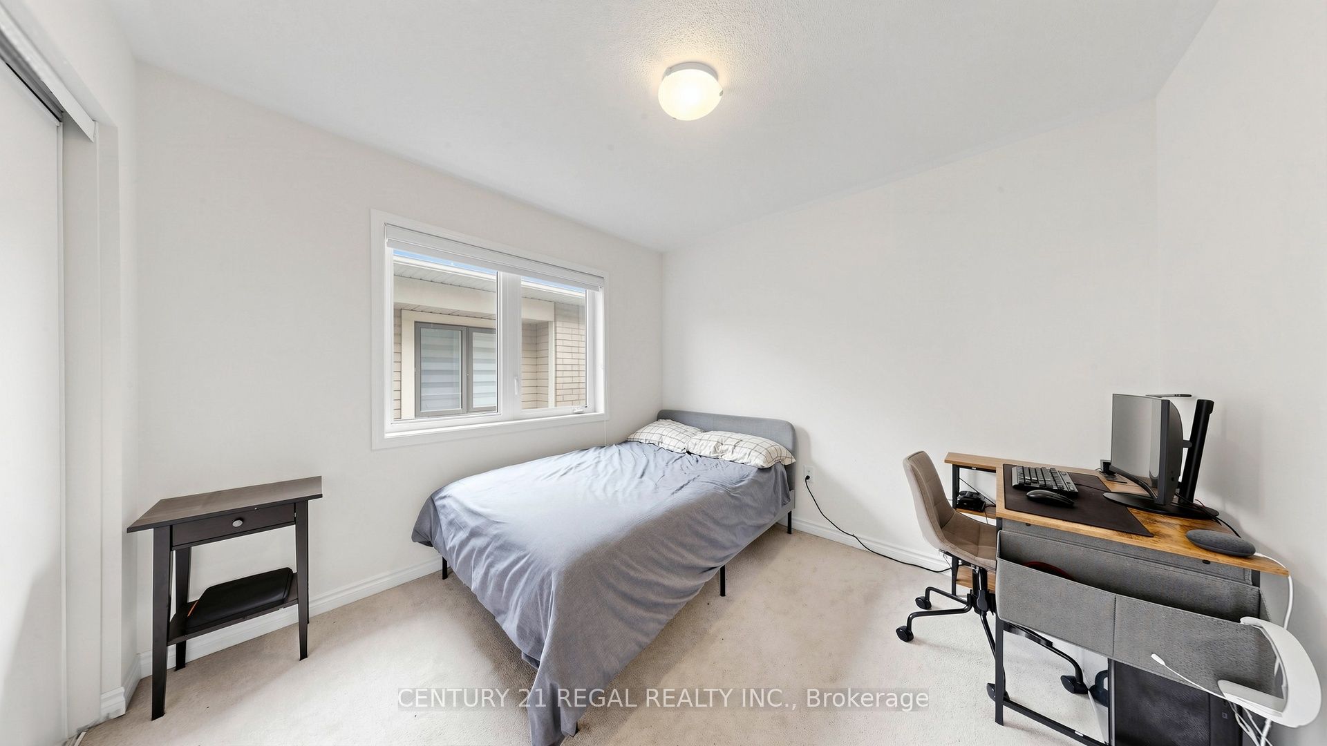 1403 Longspur Trail Property Photo 27