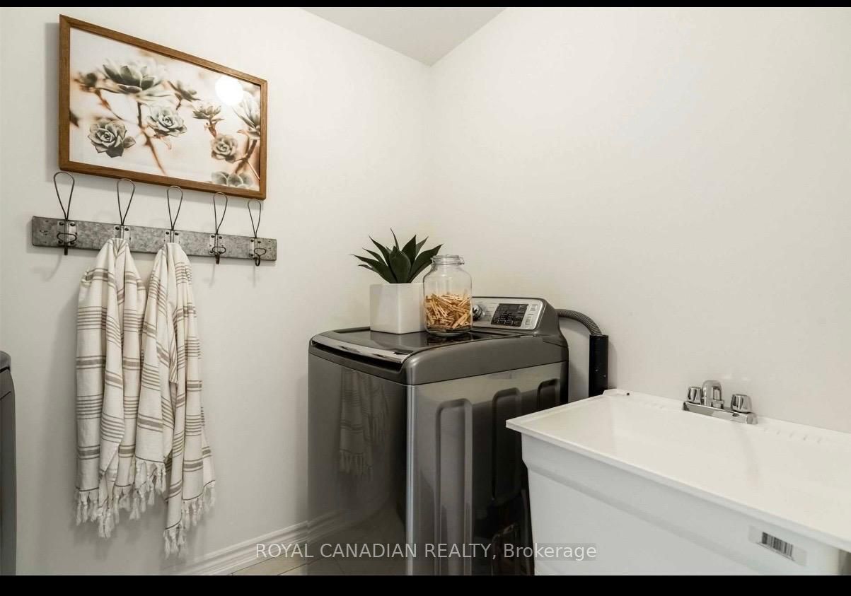 64 Lyle Drive Property Photo 14