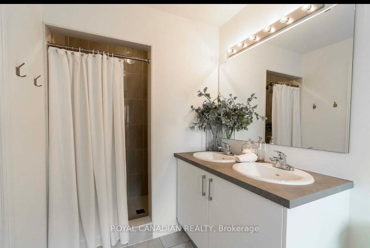 64 Lyle Drive Property Photo 15