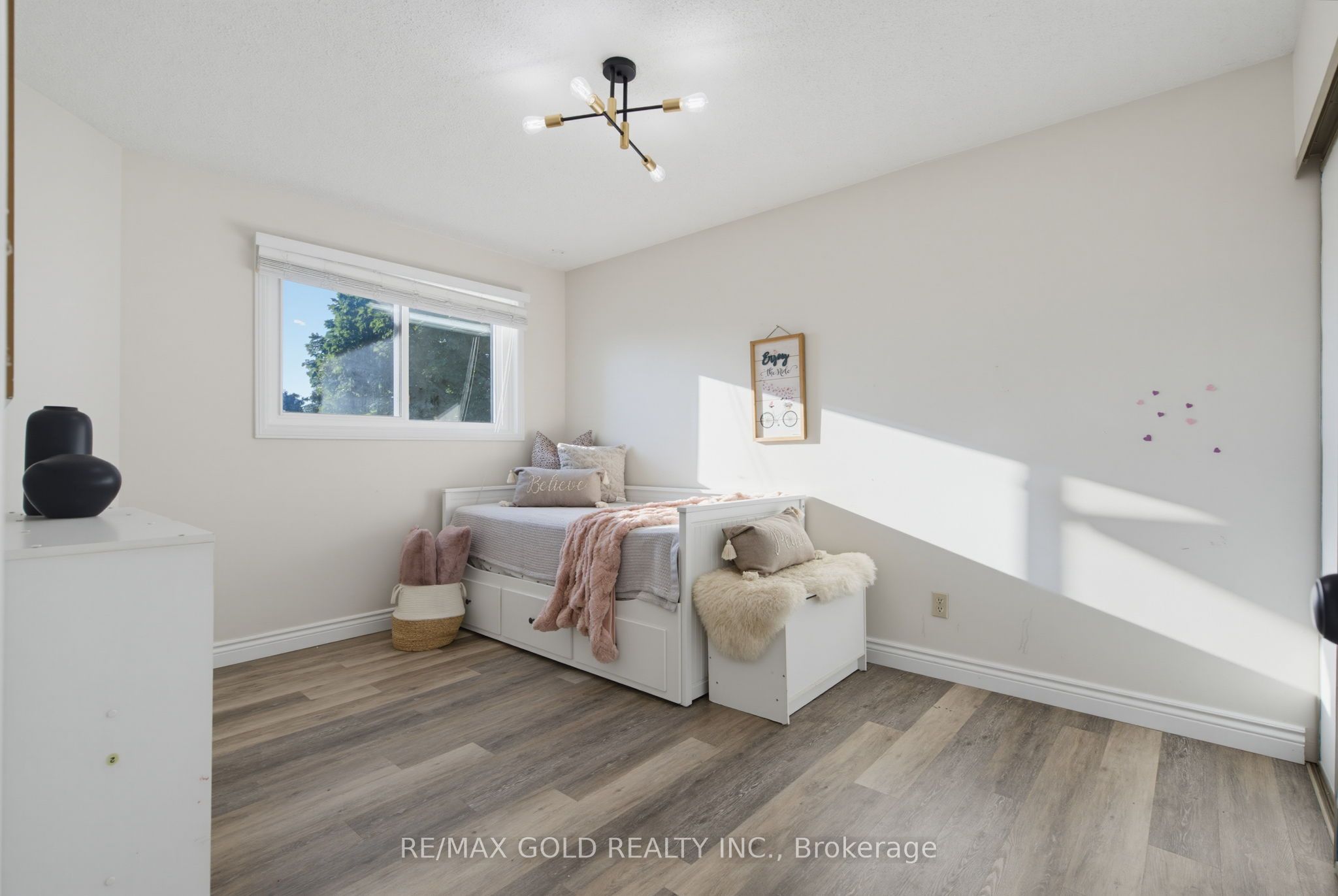 38 Silverbirch Place Property Photo 28