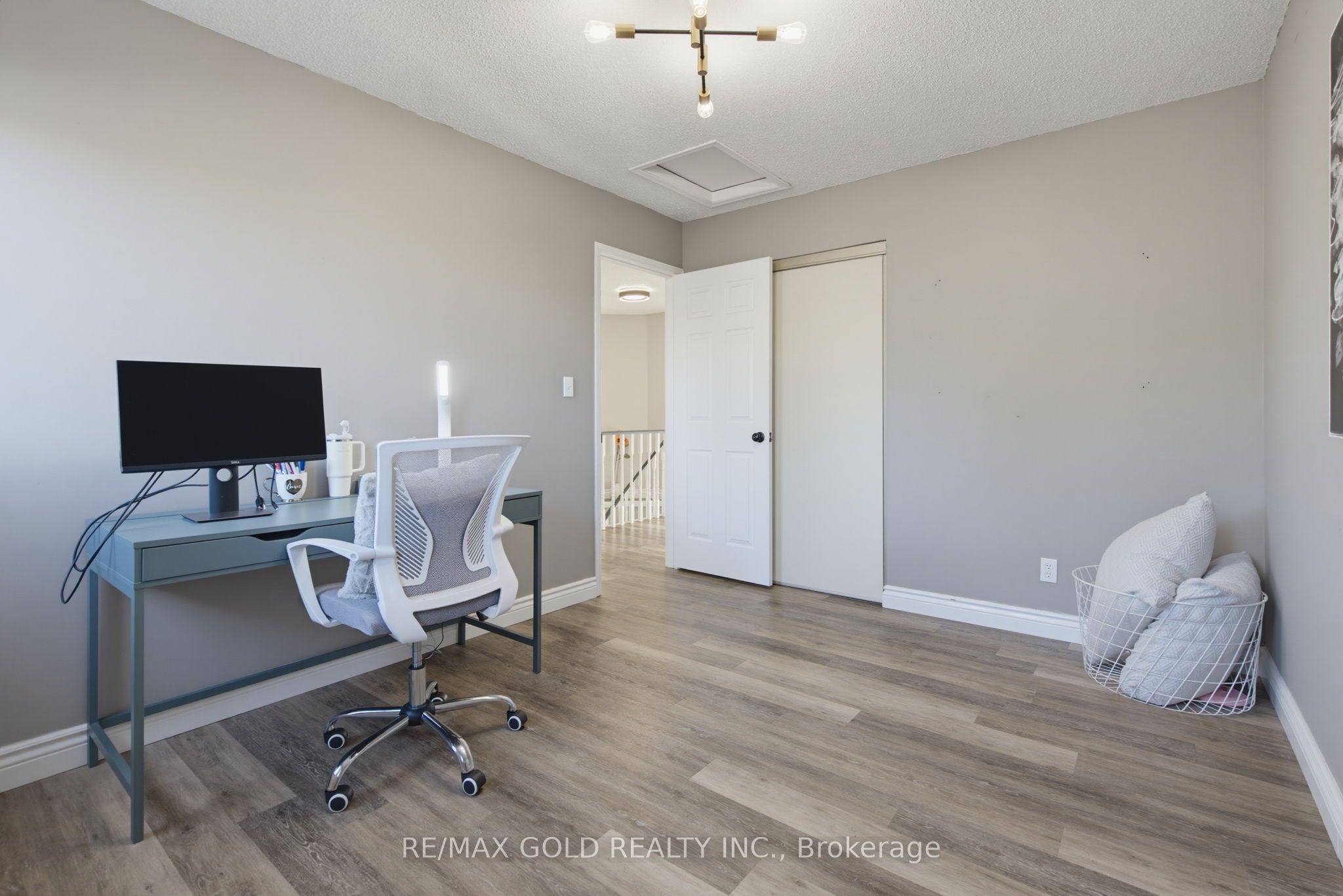 38 Silverbirch Place Property Photo 31