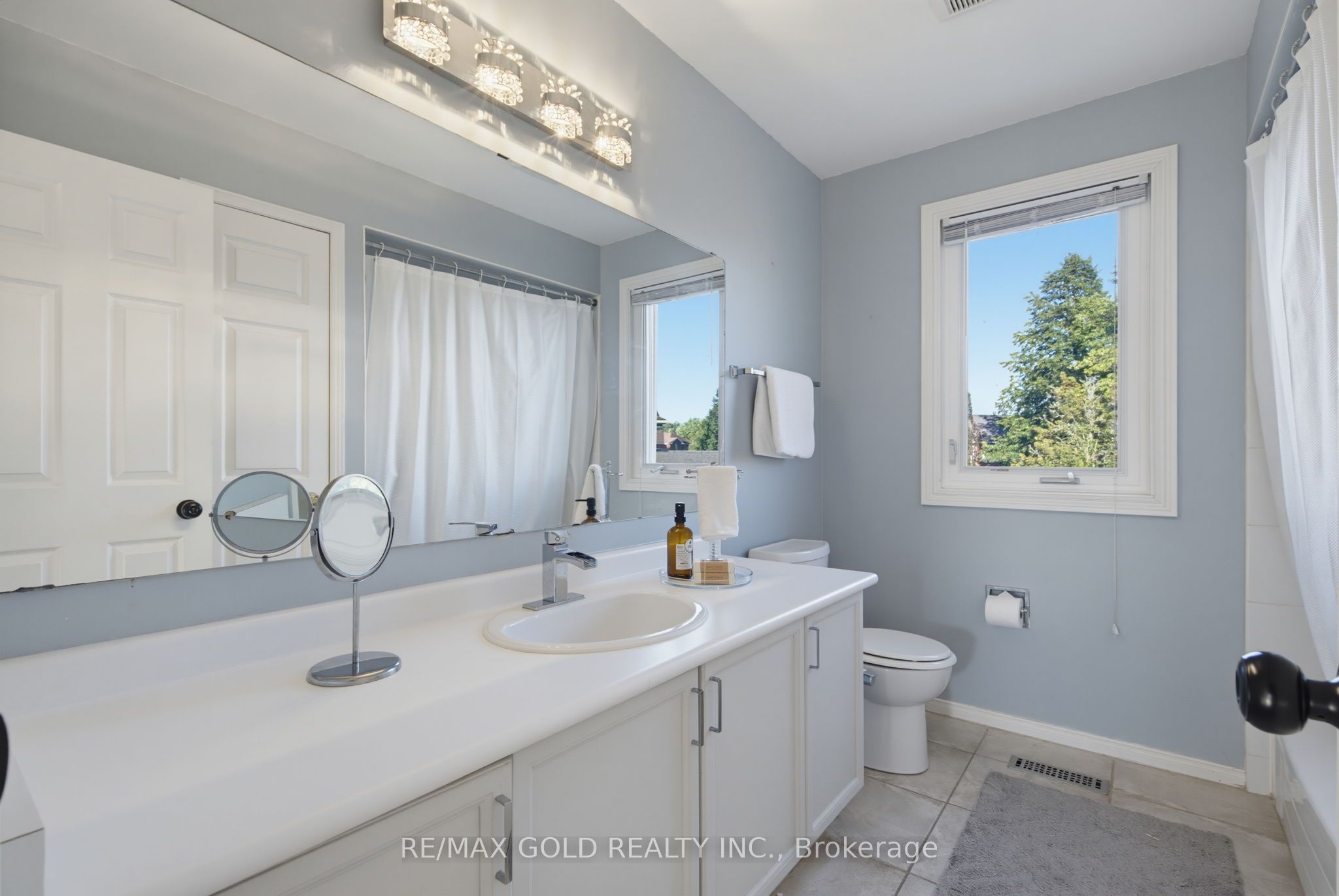 38 Silverbirch Place Property Photo 35