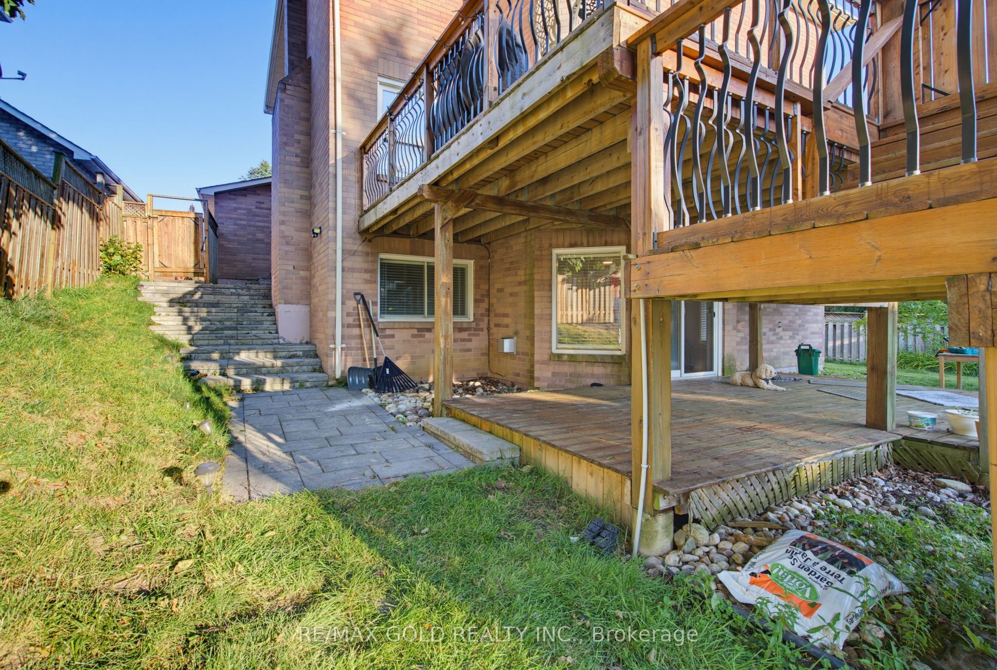 38 Silverbirch Place Property Photo 44