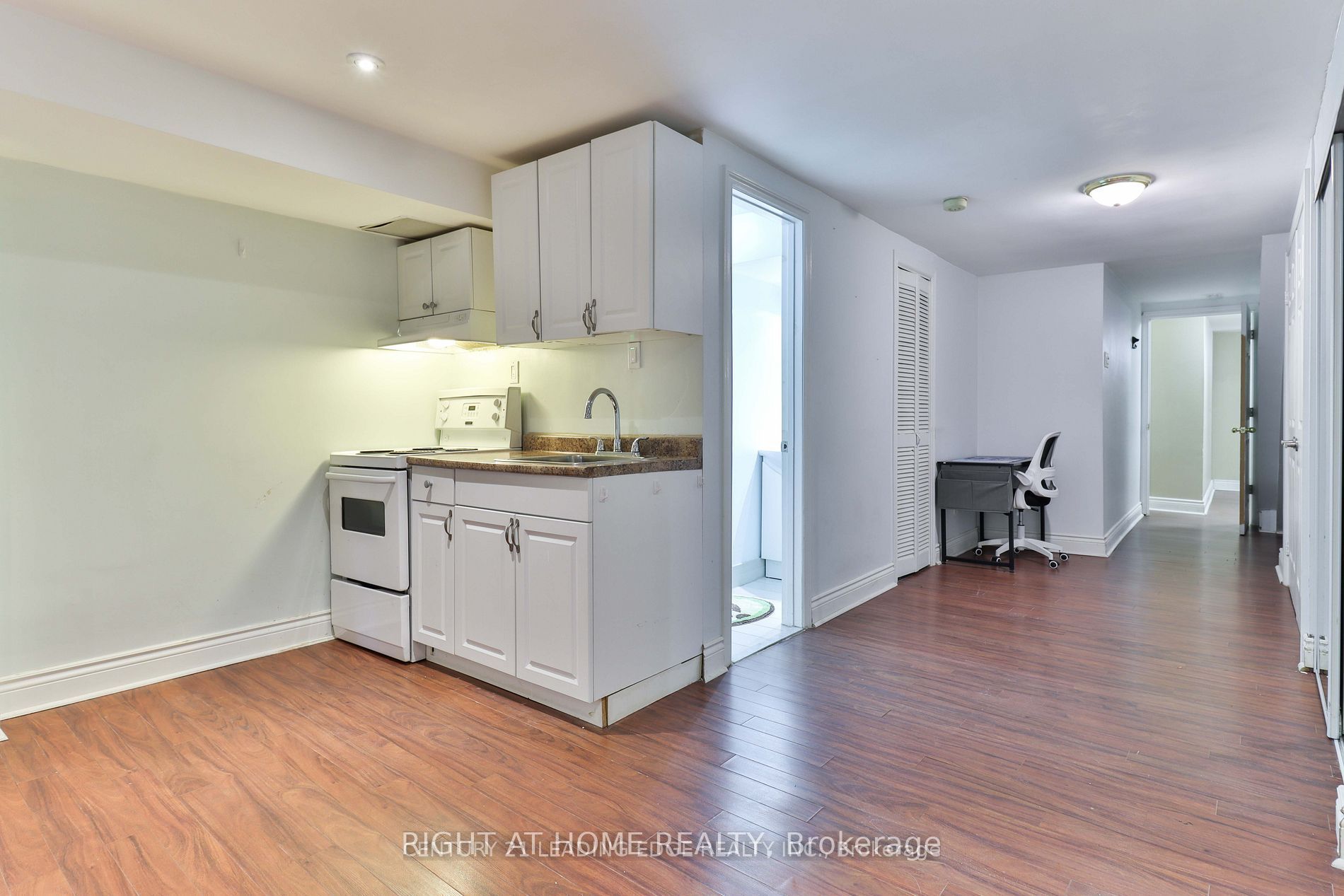 143 Gamble Avenue (bsmt) Property Photo 7