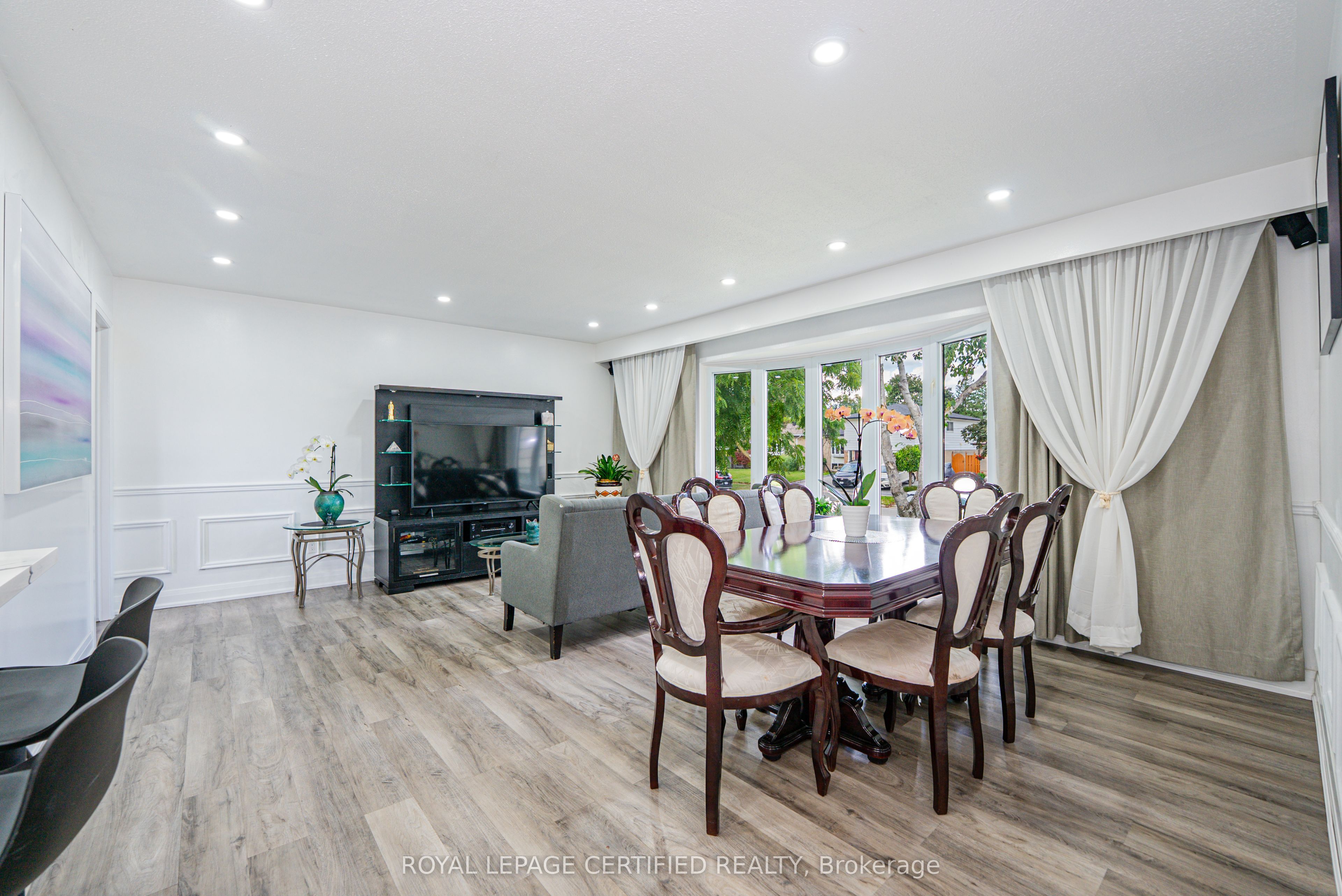 48 Highcastle Road Property Photo 7