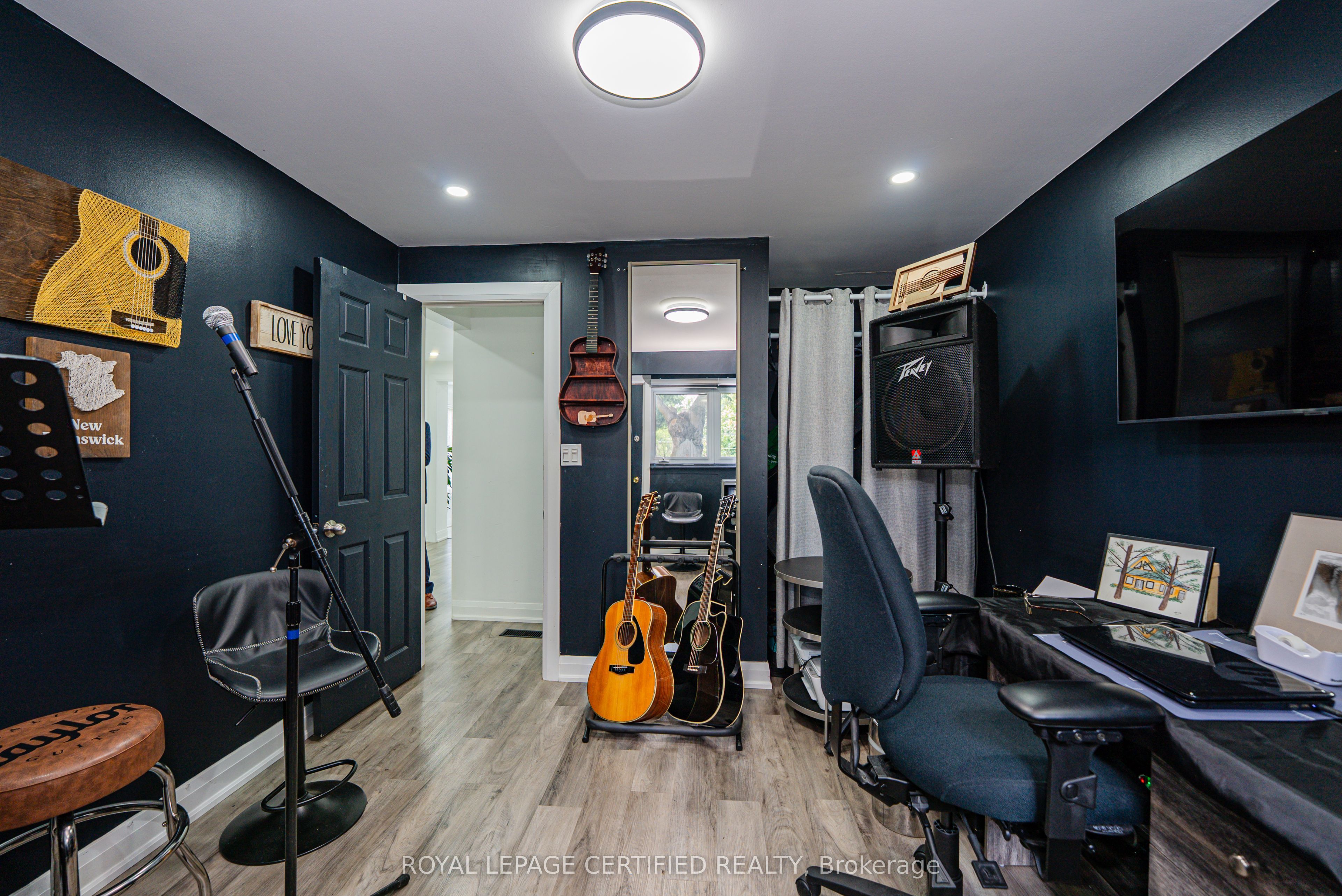 48 Highcastle Road Property Photo 32