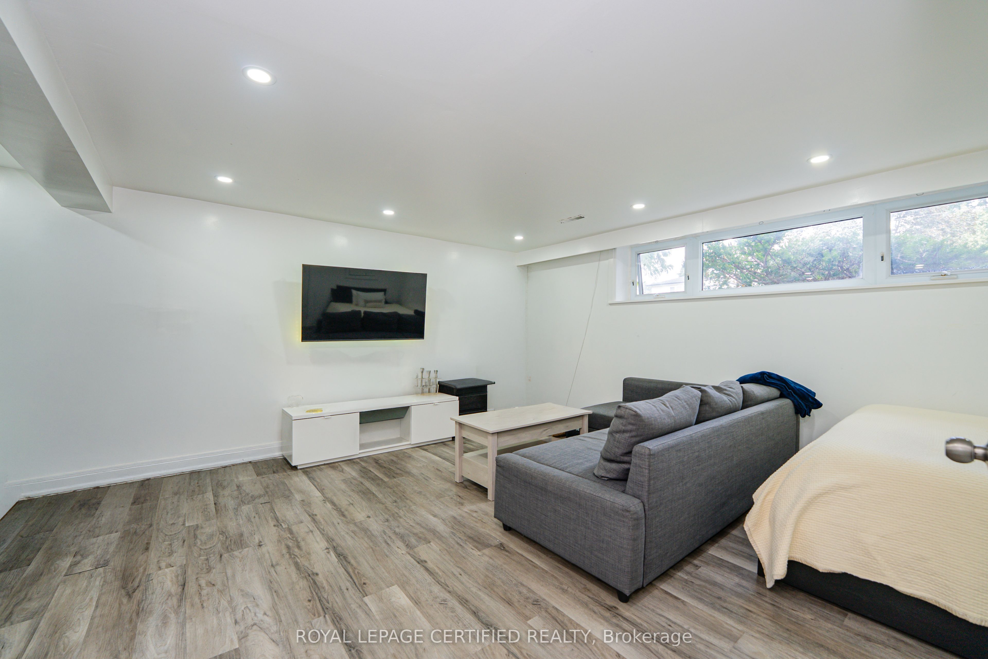 48 Highcastle Road Property Photo 36